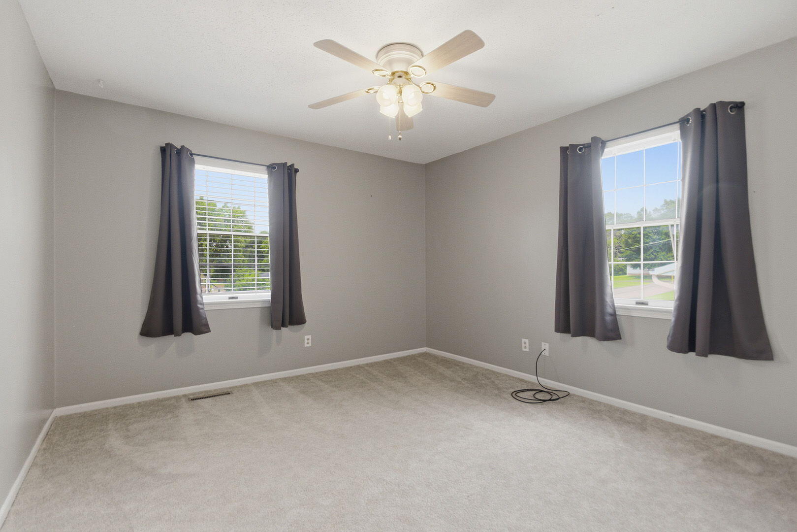 1722 Beacon Street Property Photo 28