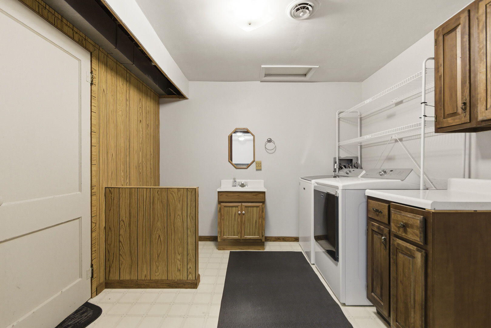 1722 Beacon Street Property Photo 41