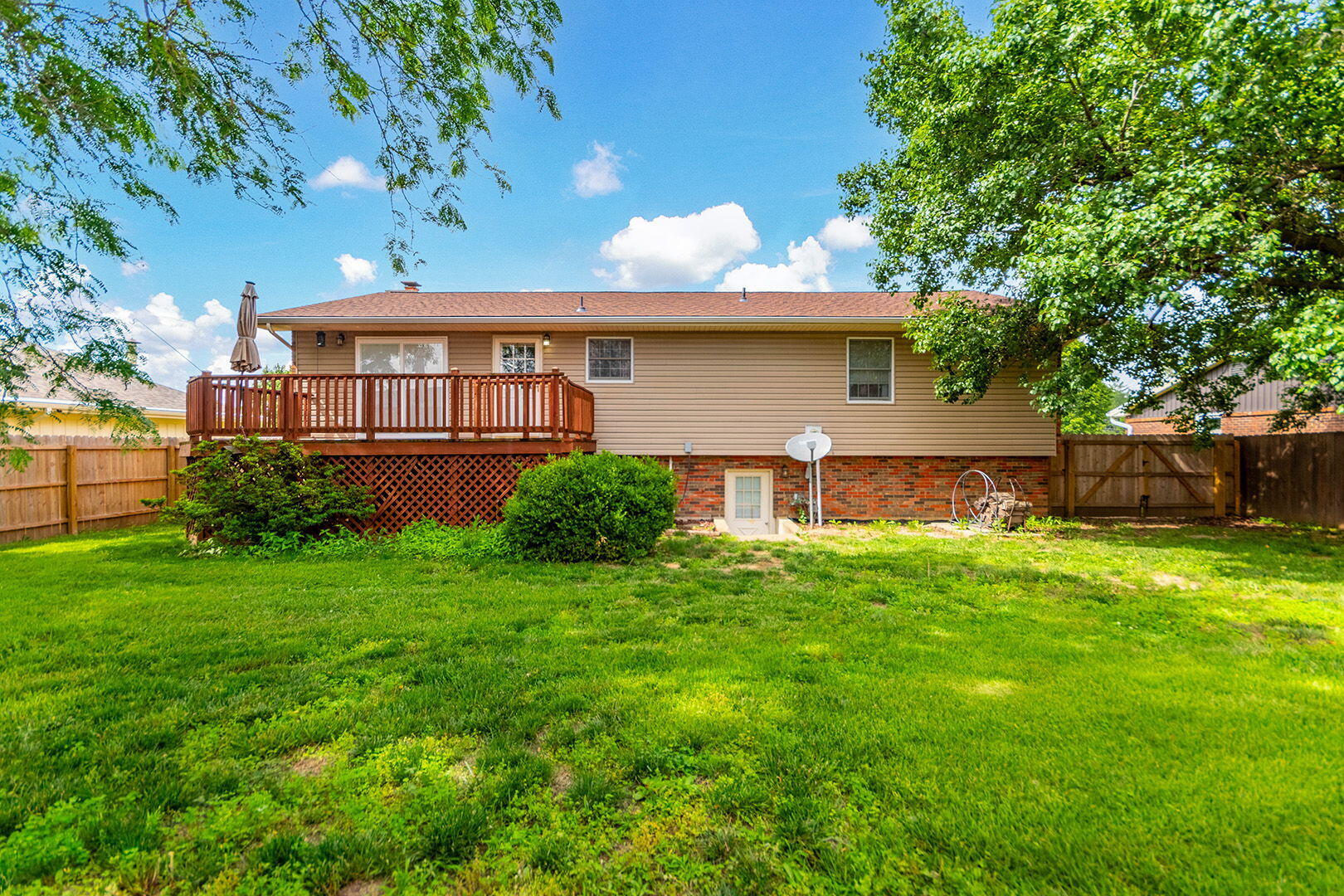 1722 Beacon Street Property Photo 48