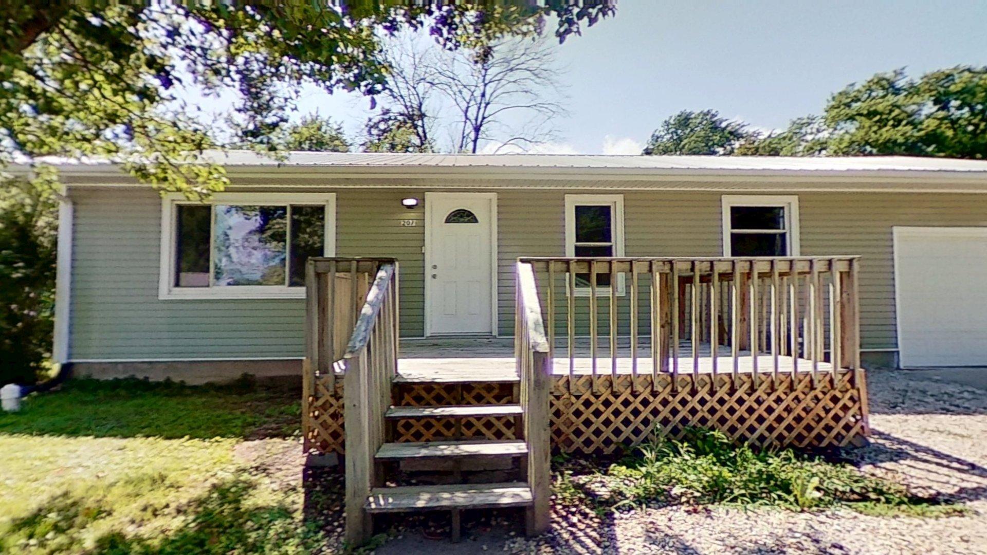 207 Morgan Street Property Photo 2