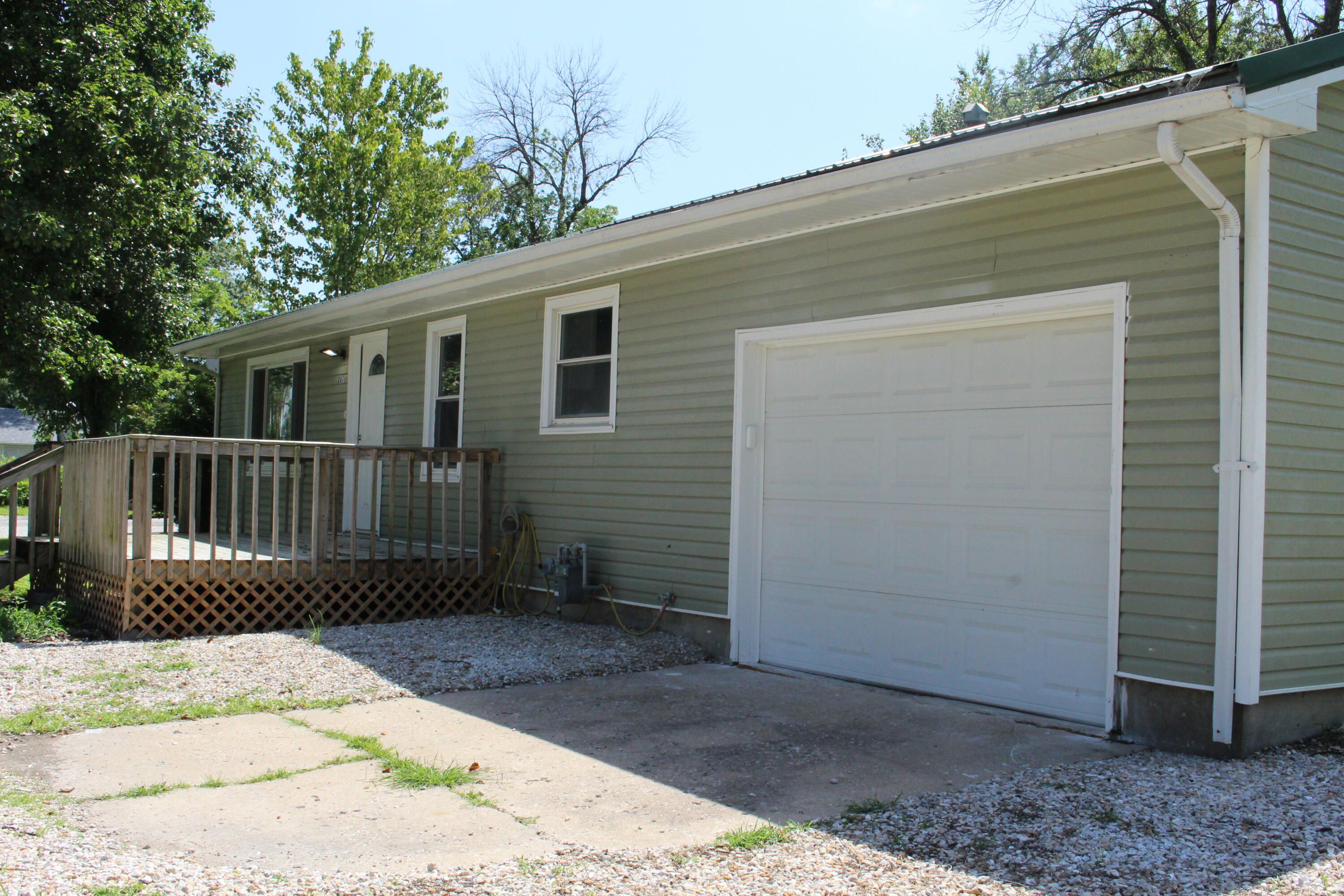 207 Morgan Street Property Photo 14