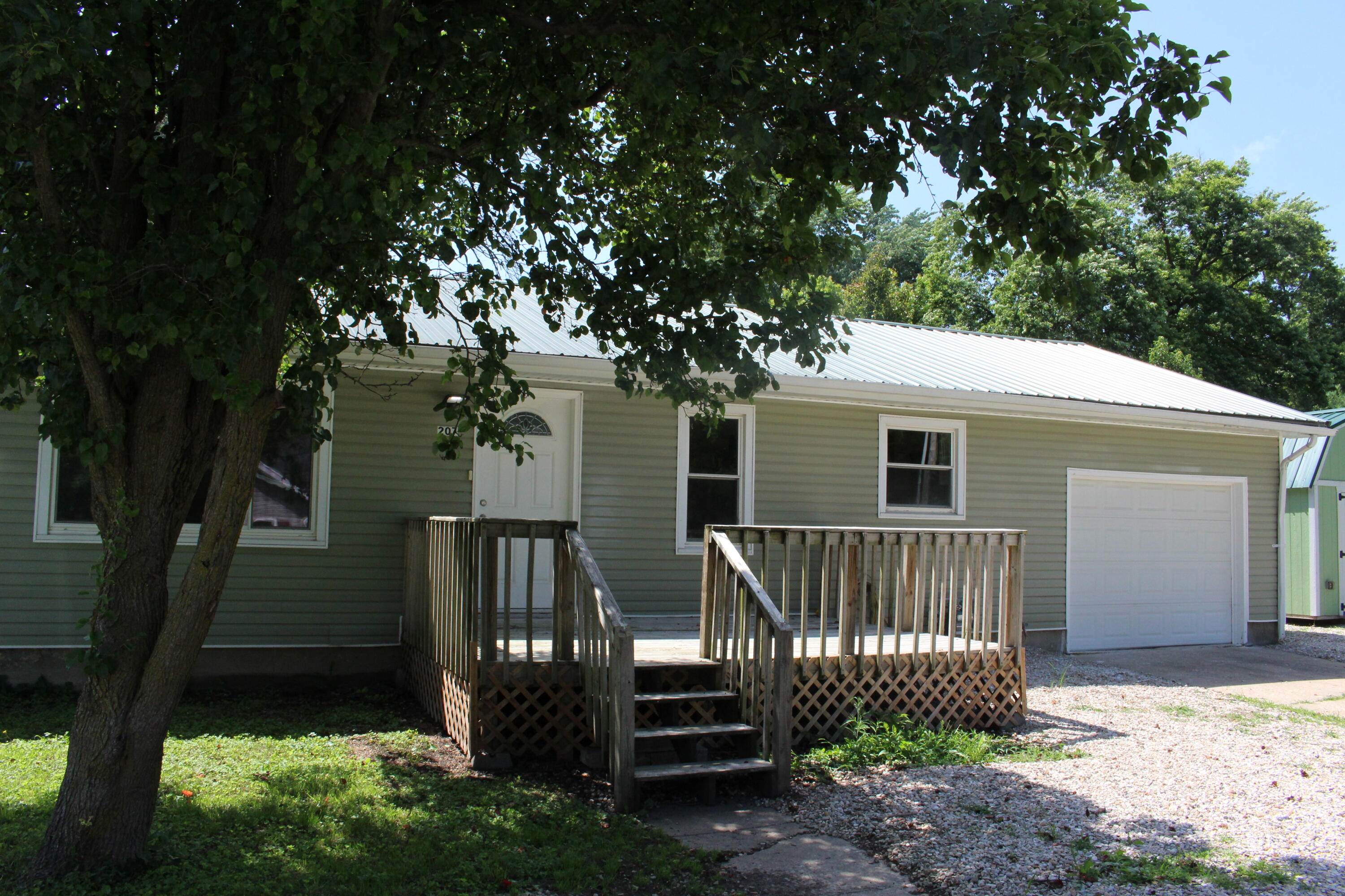 207 Morgan Street Property Photo 20