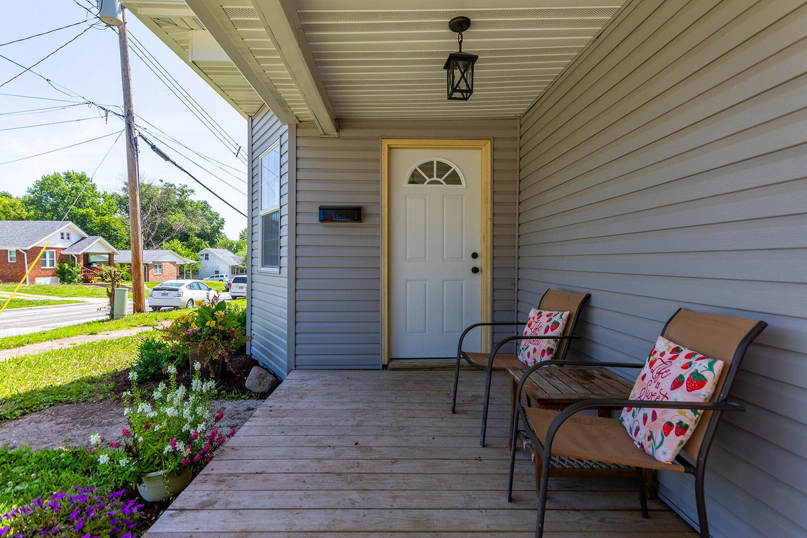 1016 E Jackson Street Property Photo 5