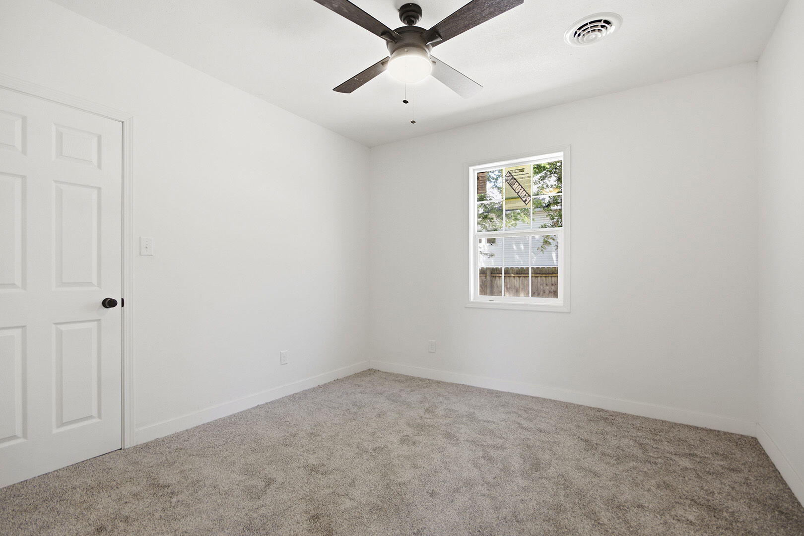 1016 E Jackson Street Property Photo 12