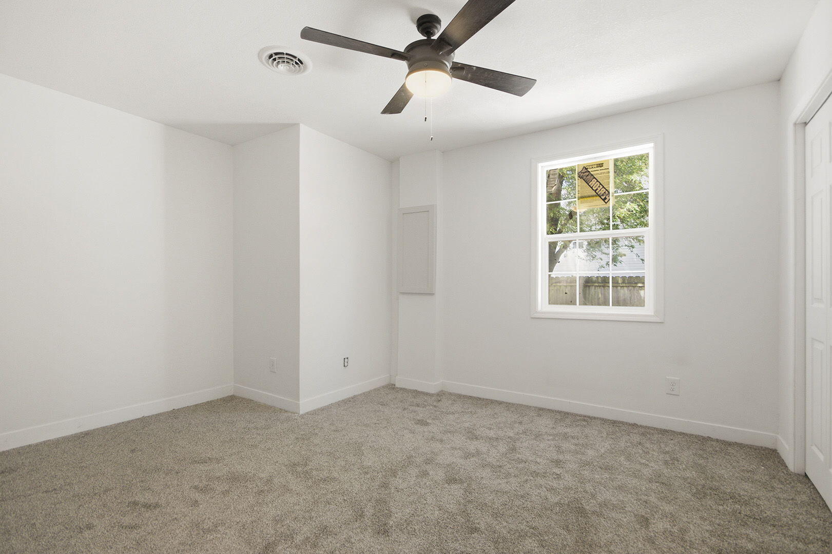 1016 E Jackson Street Property Photo 17