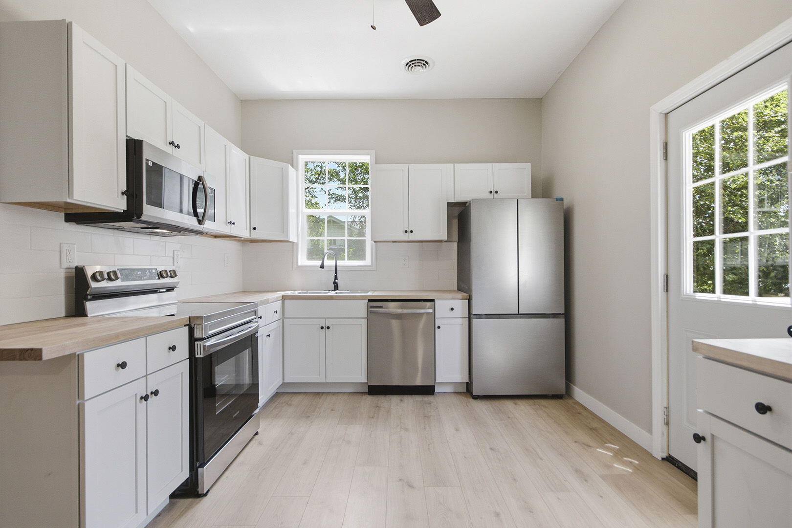 1016 E Jackson Street Property Photo 21