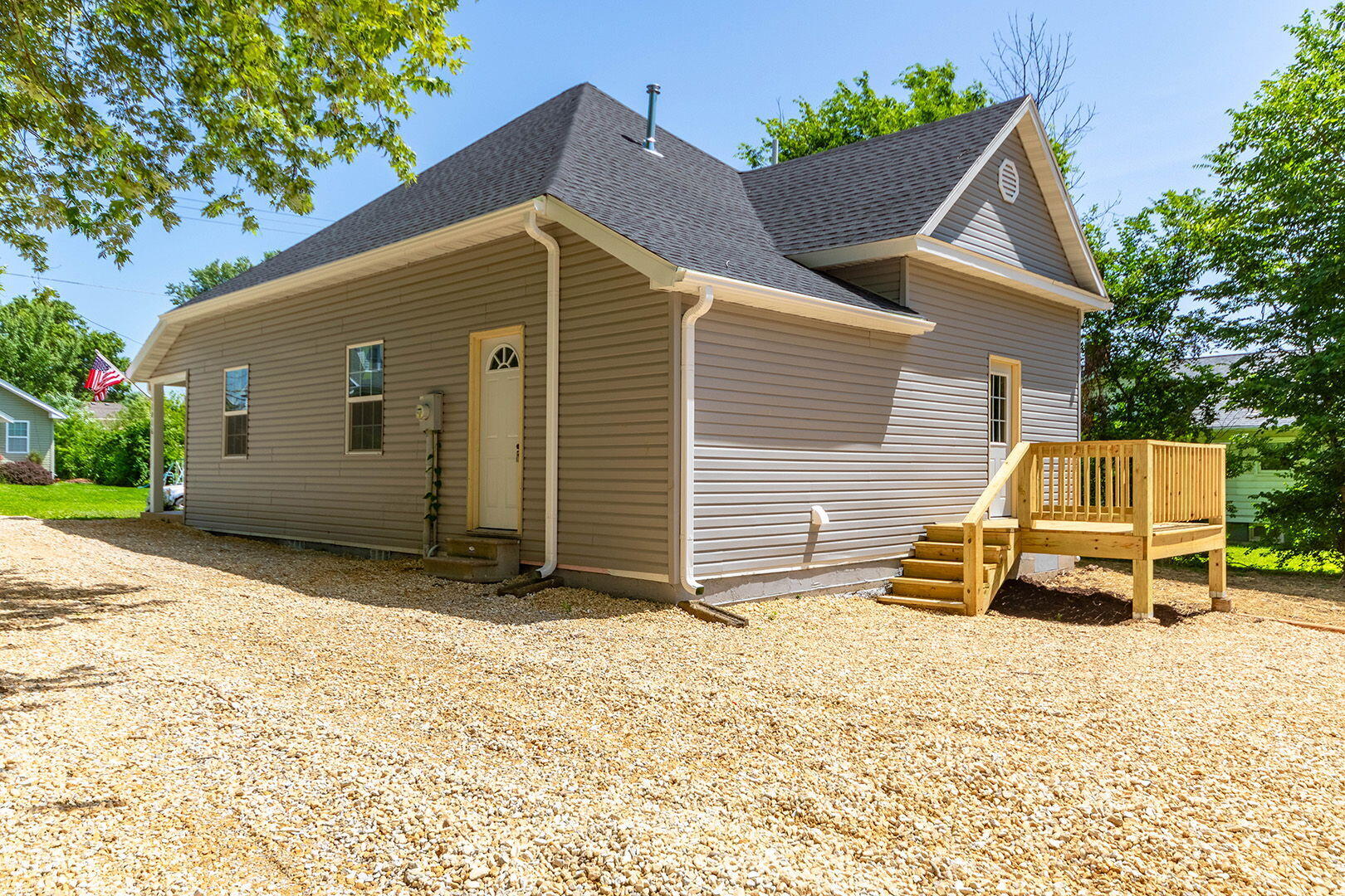 1016 E Jackson Street Property Photo 35