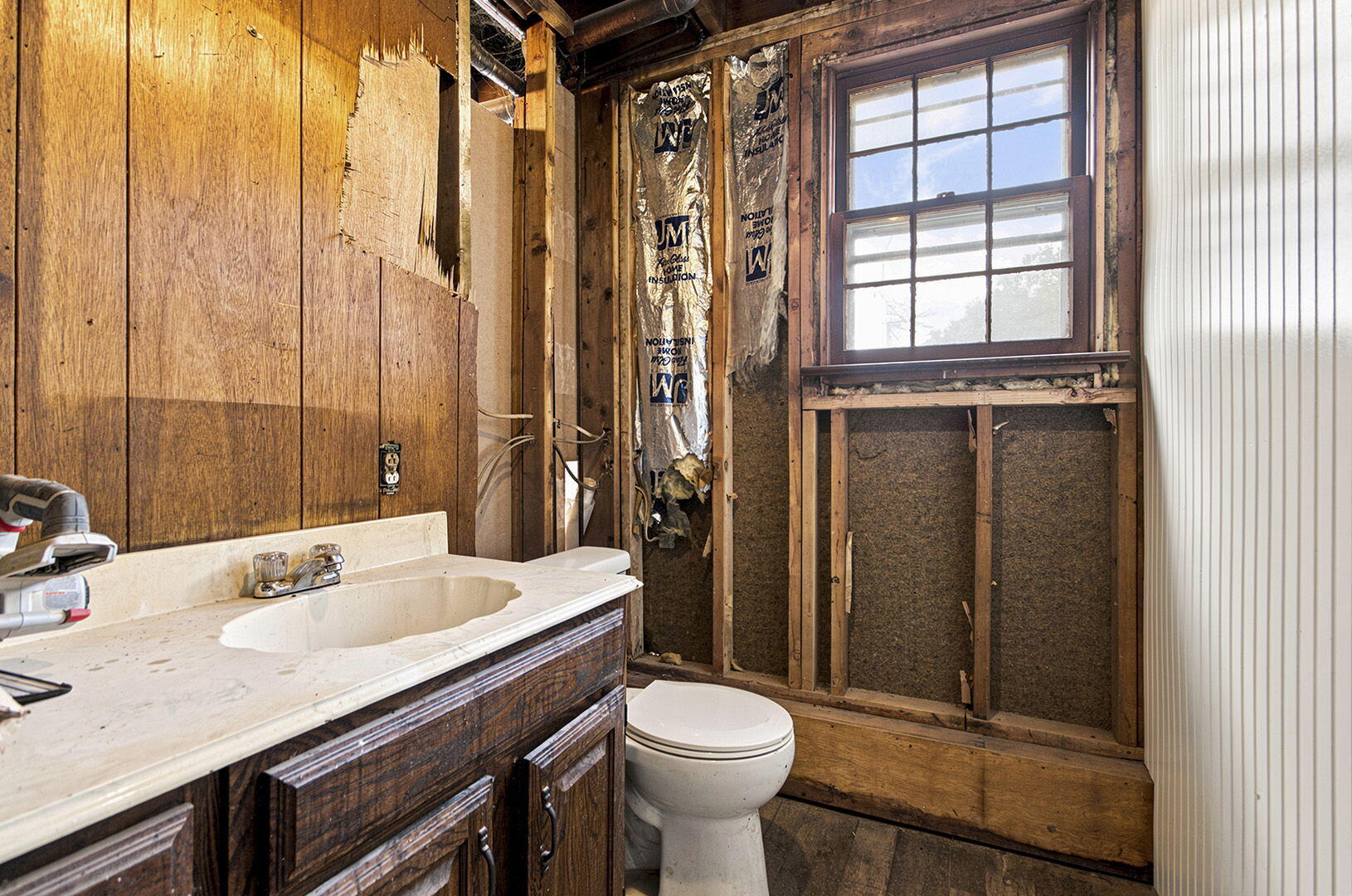 1218 Hendricks Drive Property Photo 32