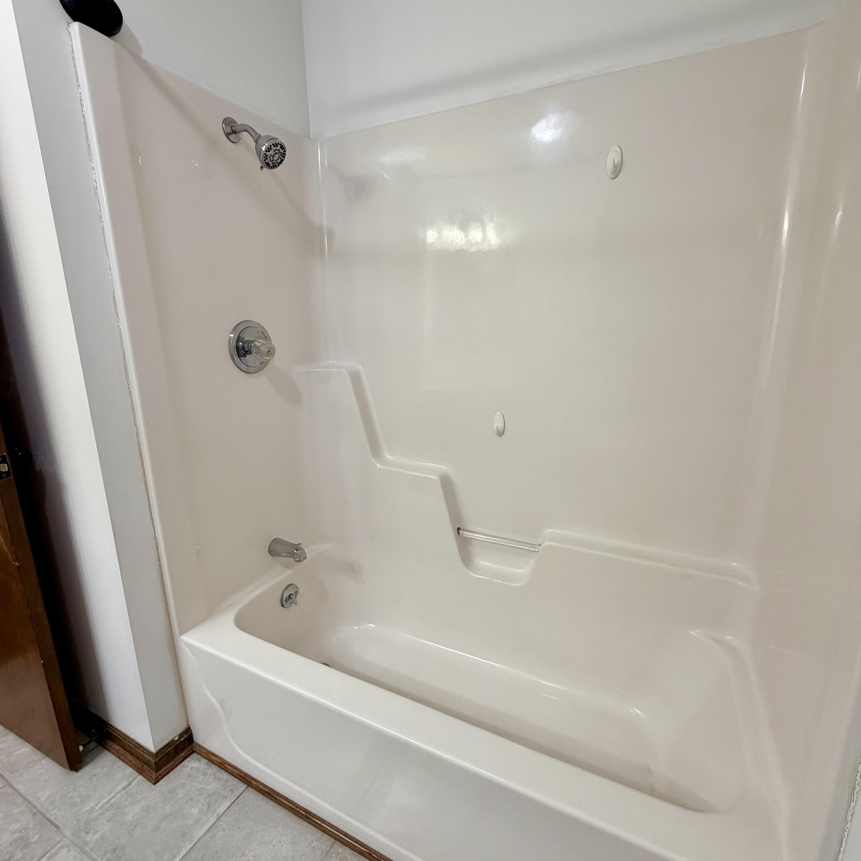 2350 Park Crest Property Photo 12