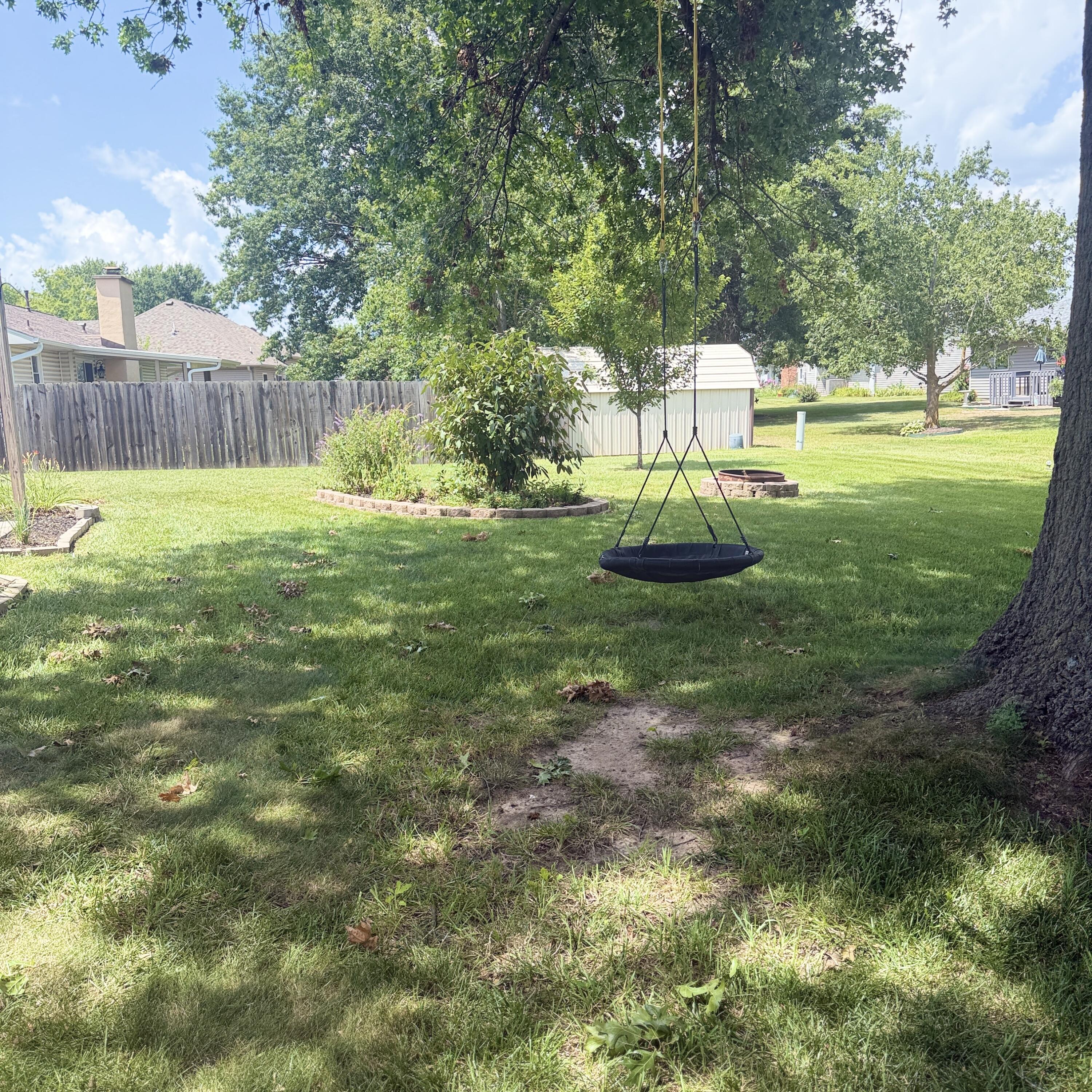 2350 Park Crest Property Photo 29