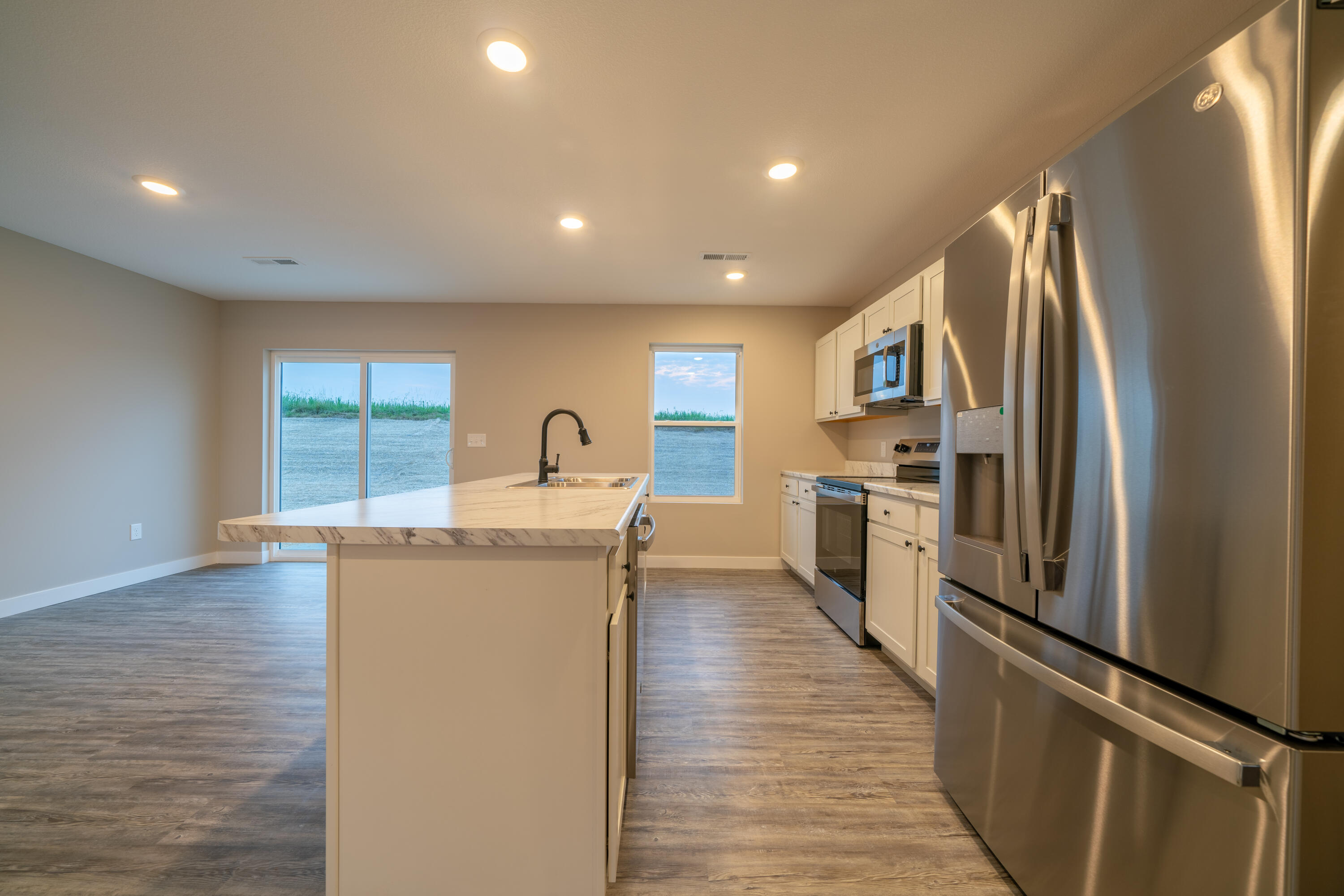 14905 Welch Drive Property Photo 11