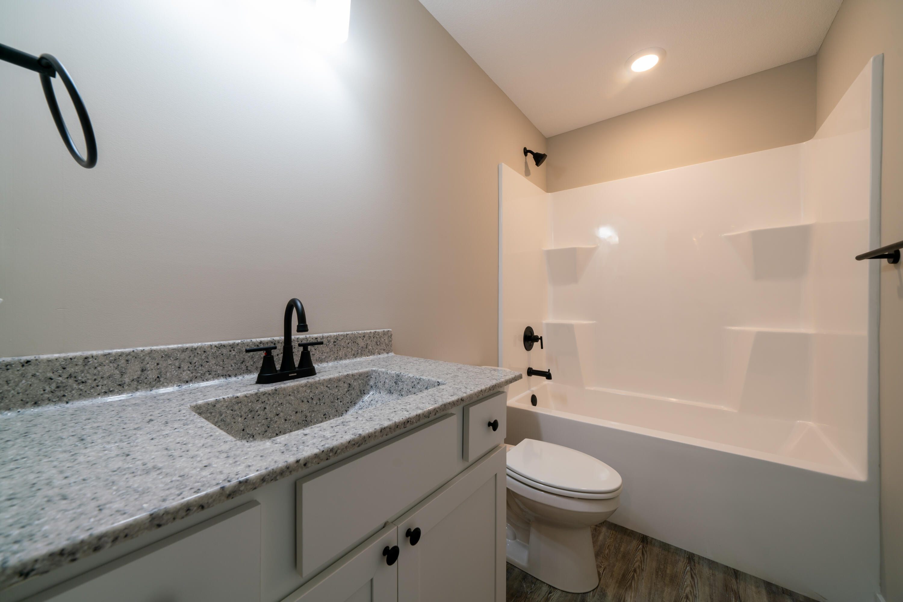14905 Welch Drive Property Photo 23