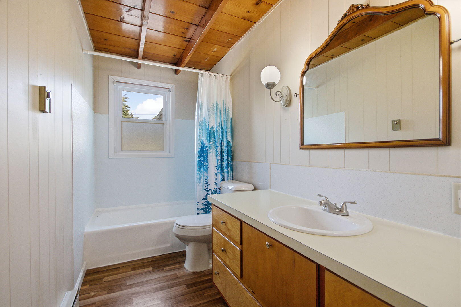 8975 State Highway 15 Property Photo 11