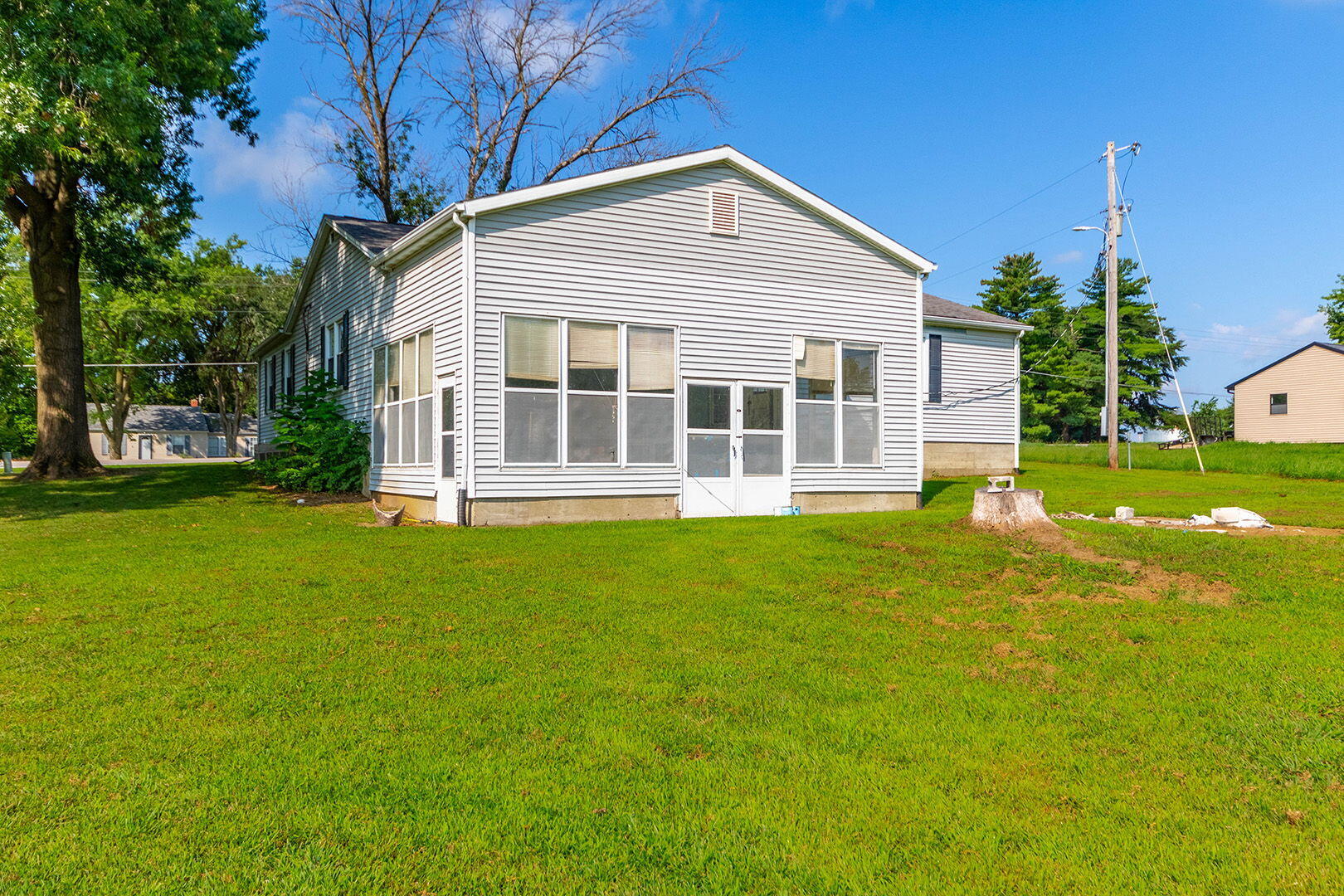 8975 State Highway 15 Property Photo 35