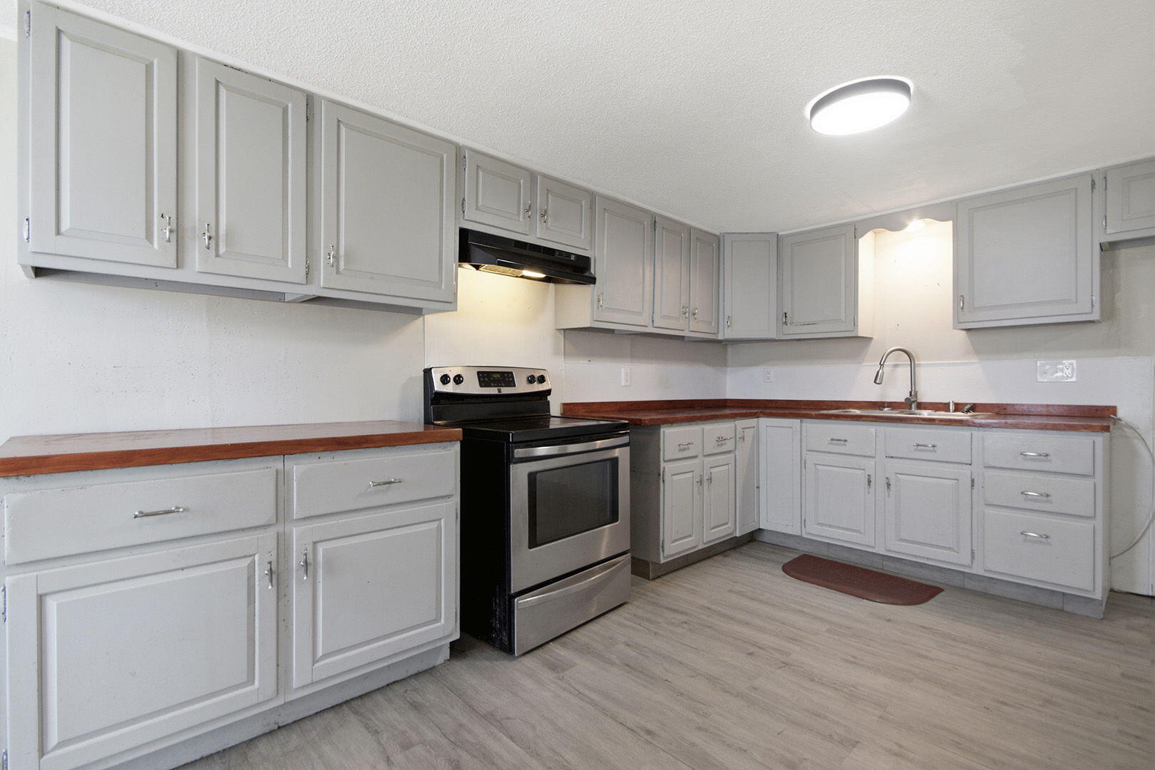308 N Ruby Street Property Photo 14