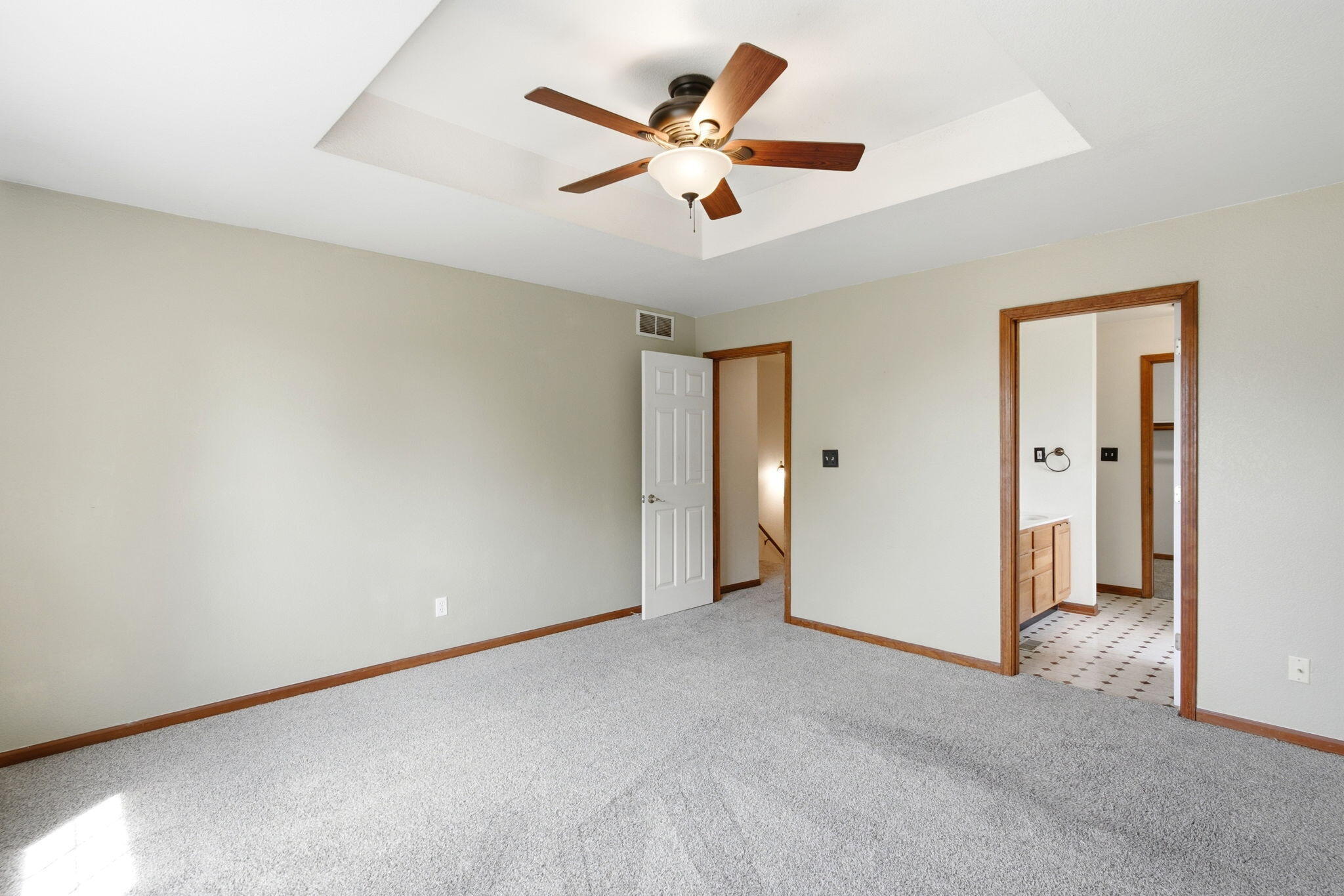 1502 E Preakness Drive Property Photo 28