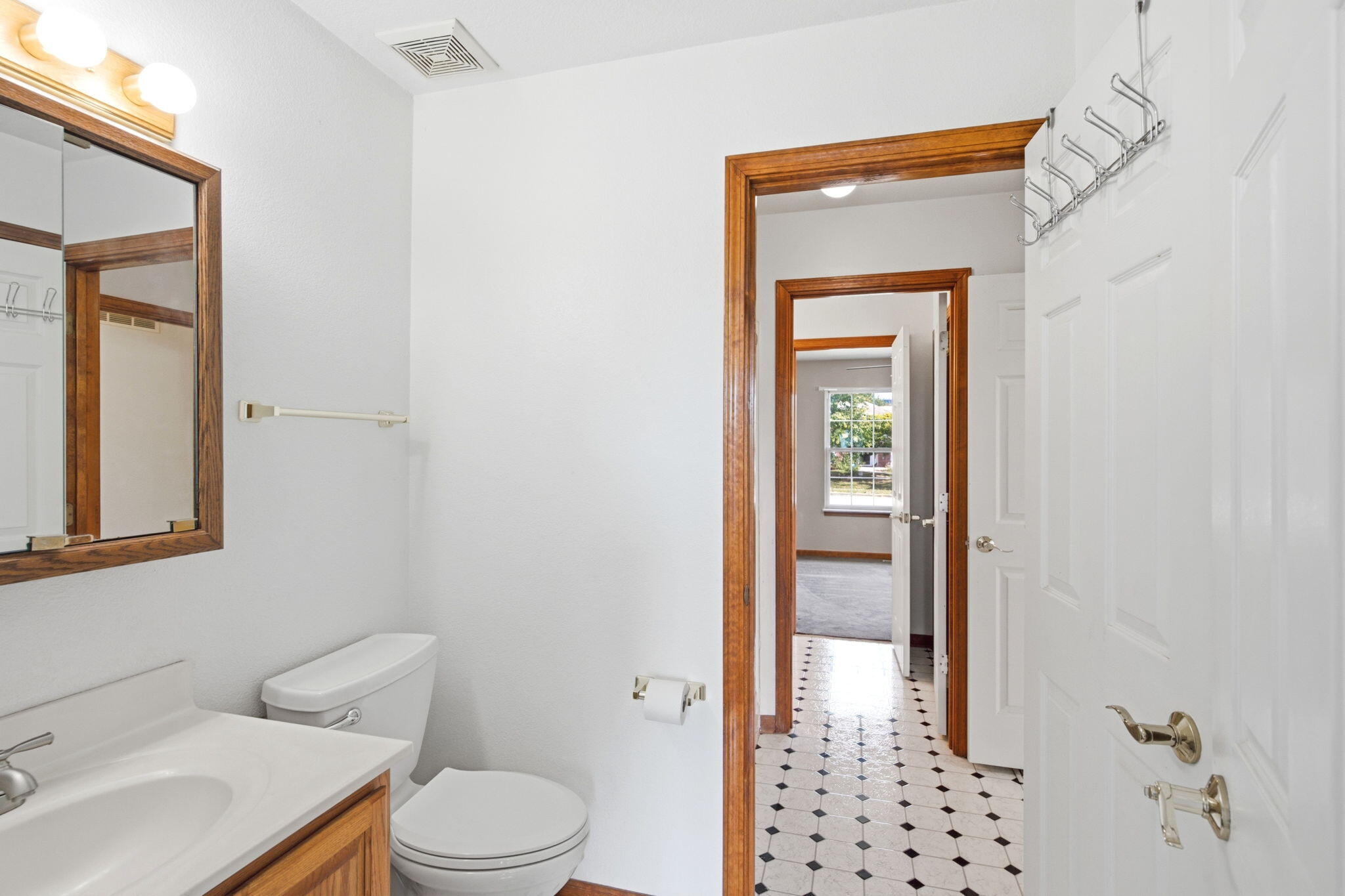 1502 E Preakness Drive Property Photo 34