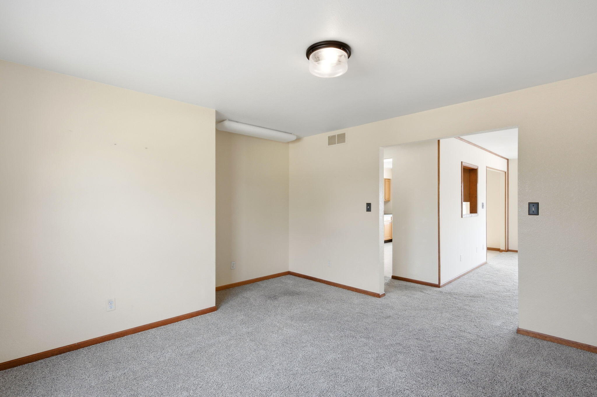 1502 E Preakness Drive Property Photo 38