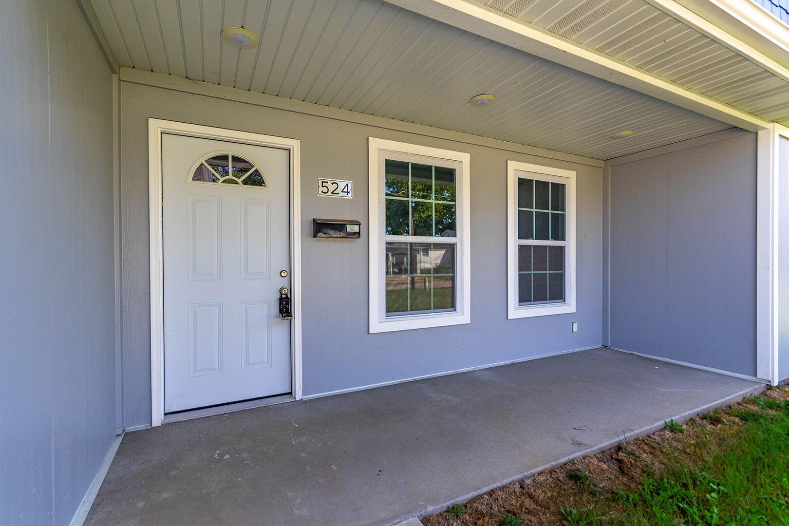 524 W Maple Street Property Photo 5