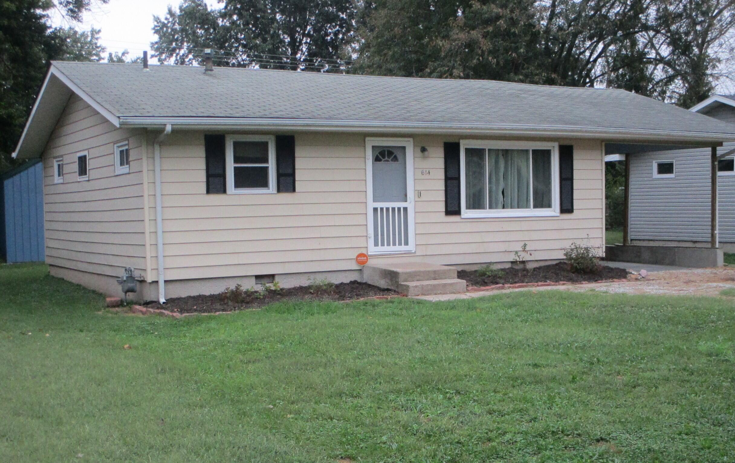 614 S Central Street Property Photo 1