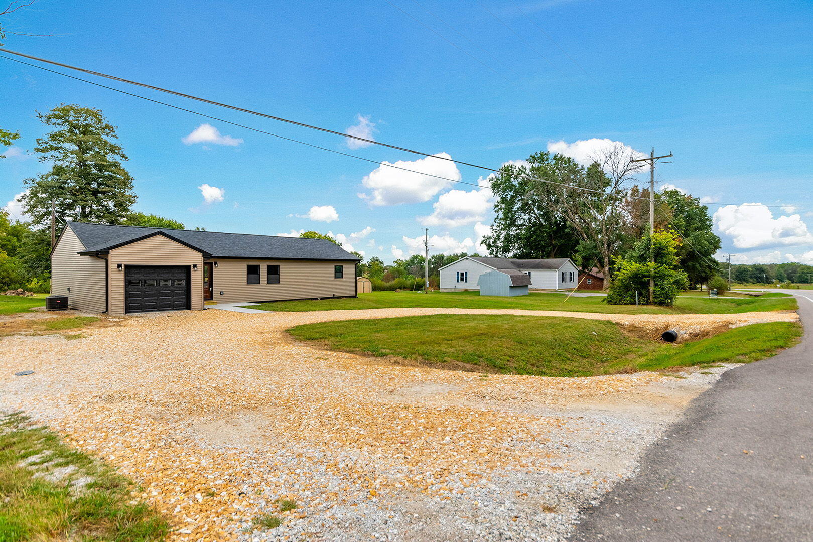 8930 State Highway 15 Property Photo 3