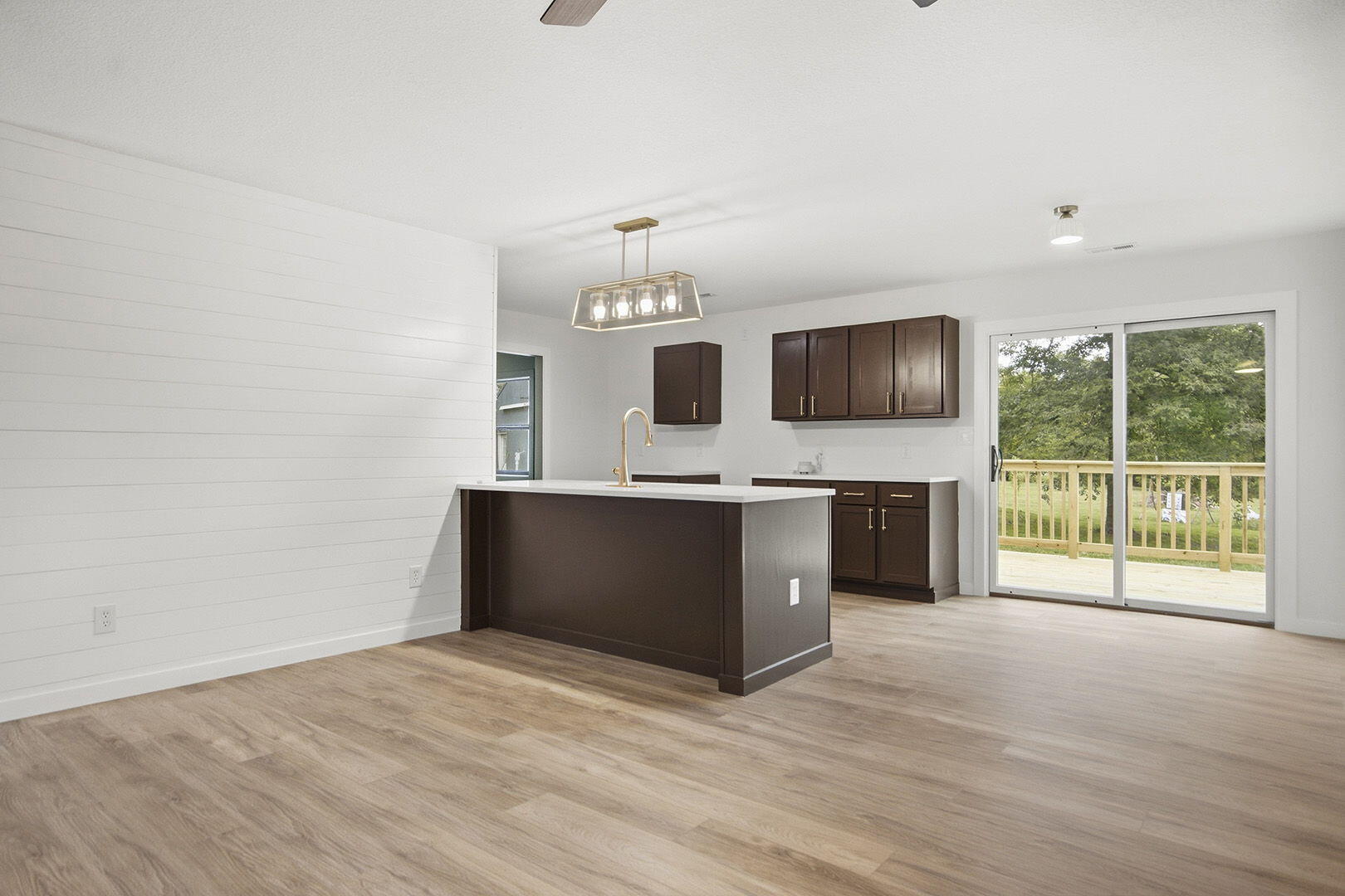 8930 State Highway 15 Property Photo 12