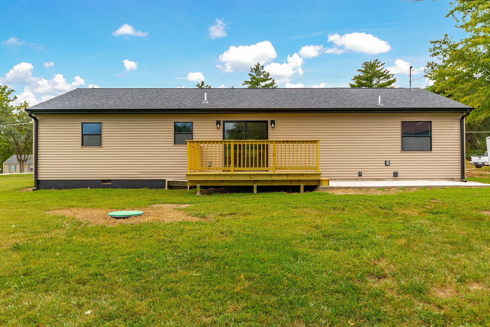 8930 State Highway 15 Property Photo 36