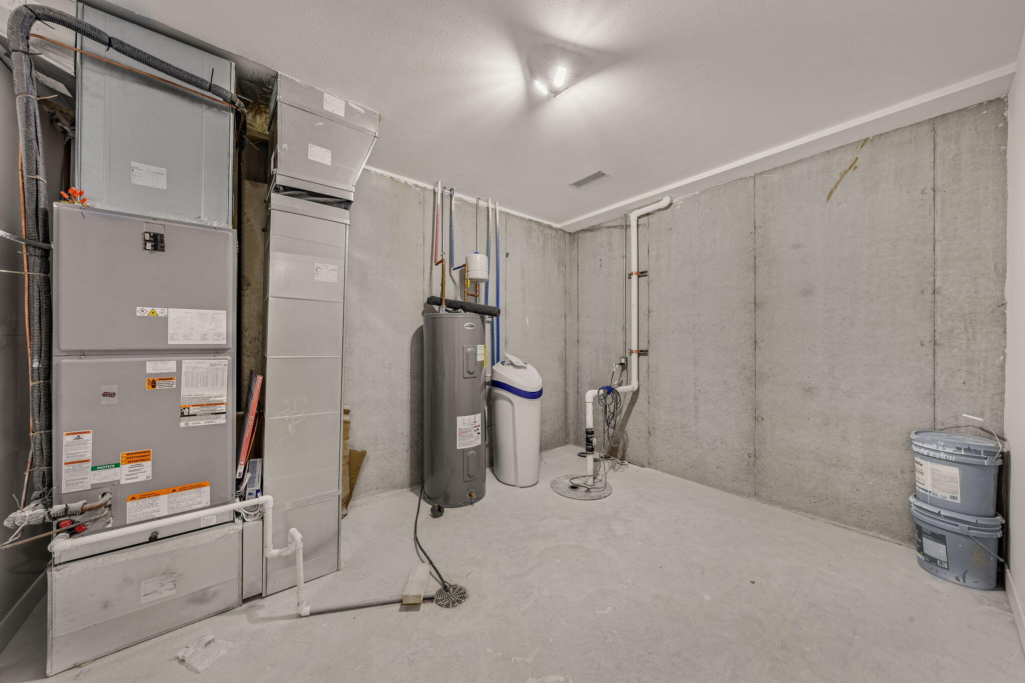 959 Cochise Drive Property Photo 48