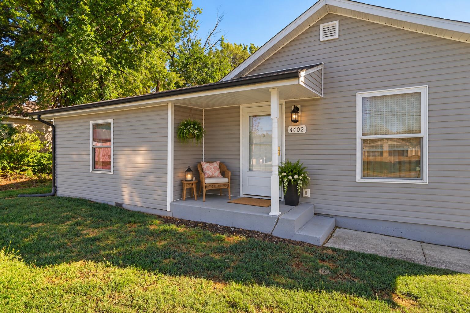 4402 Brown Station Road Property Photo 1