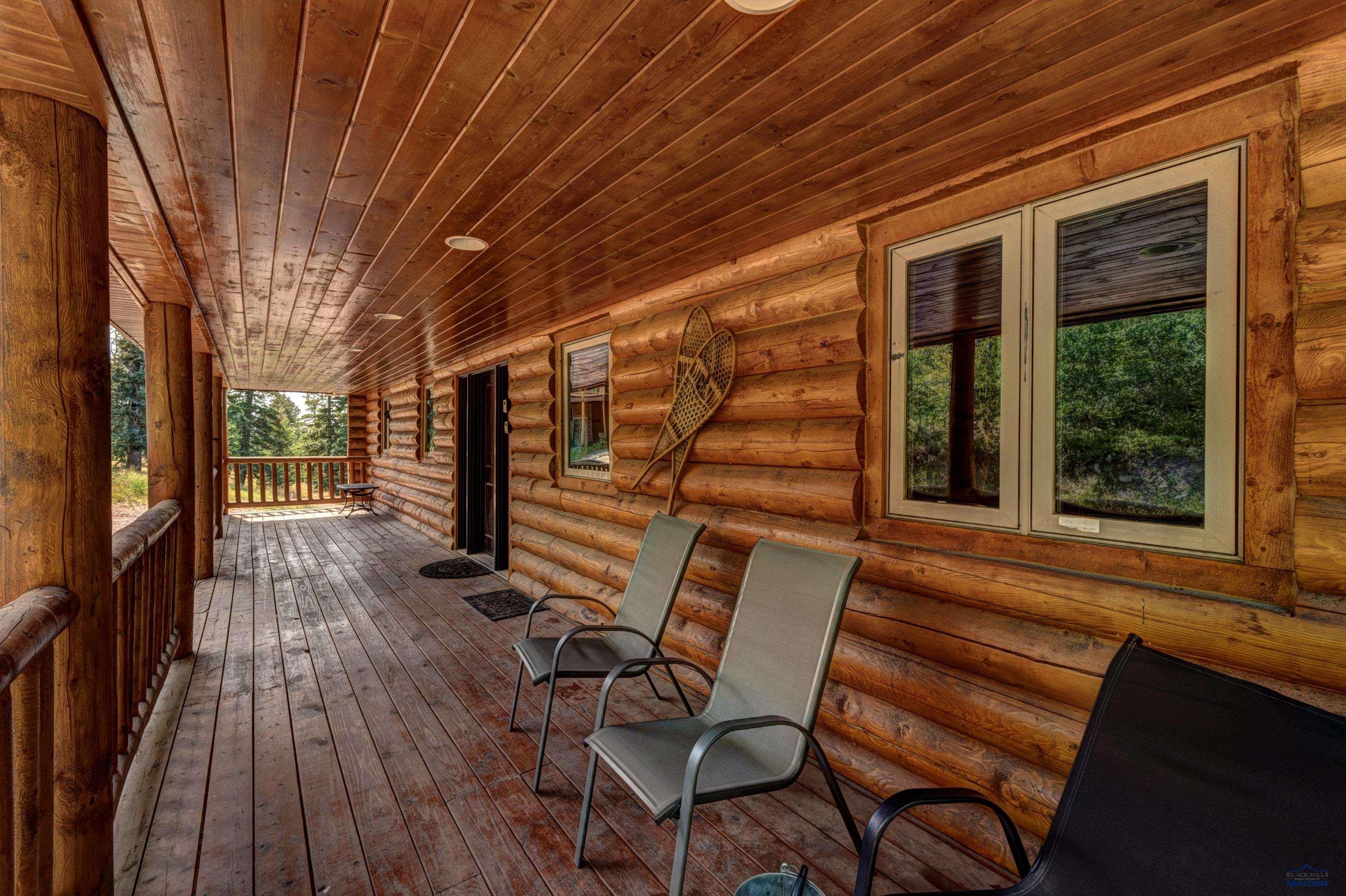 21172 High Ridge Trl Property Photo 3