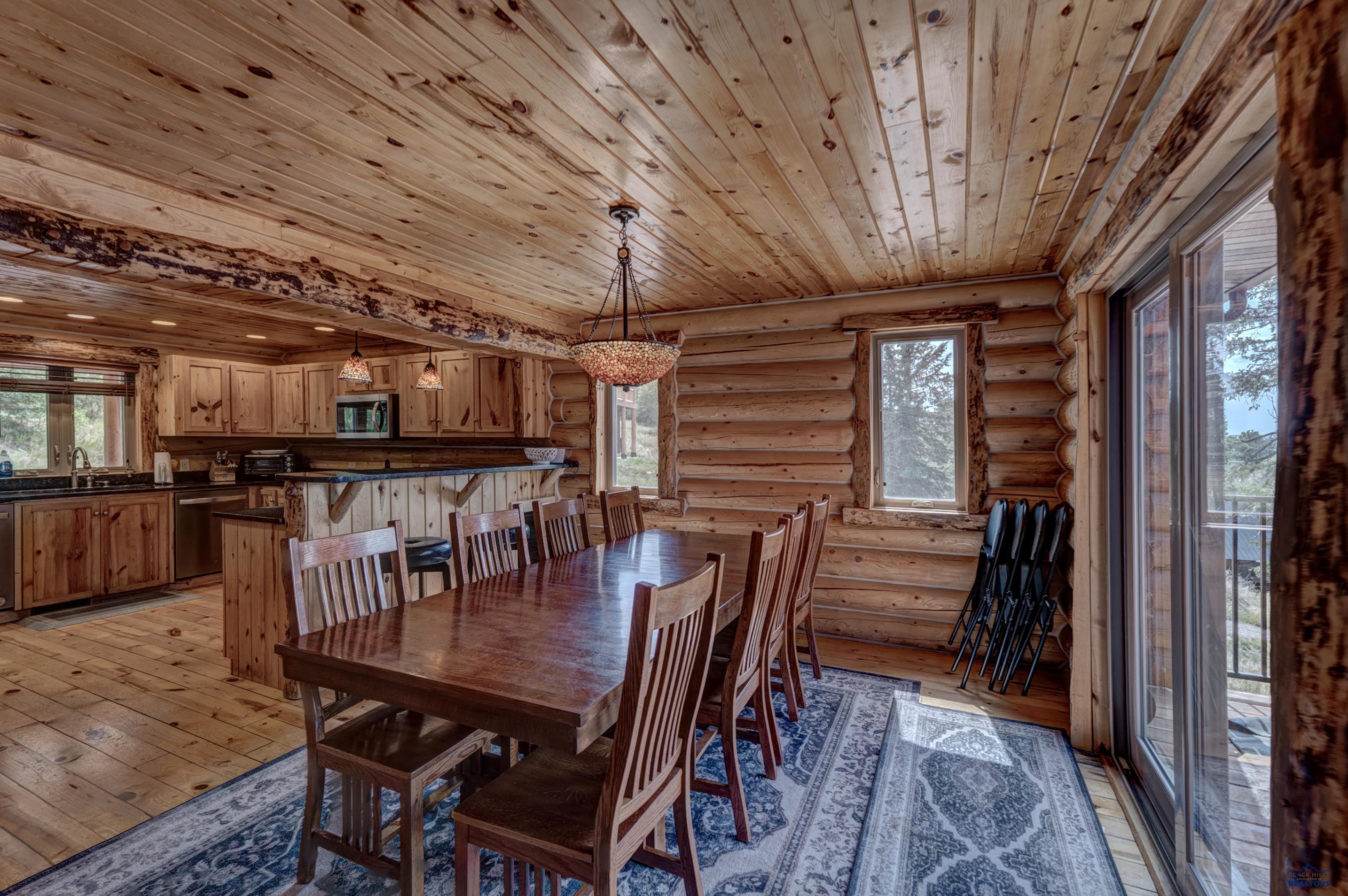 21172 High Ridge Trl Property Photo 9