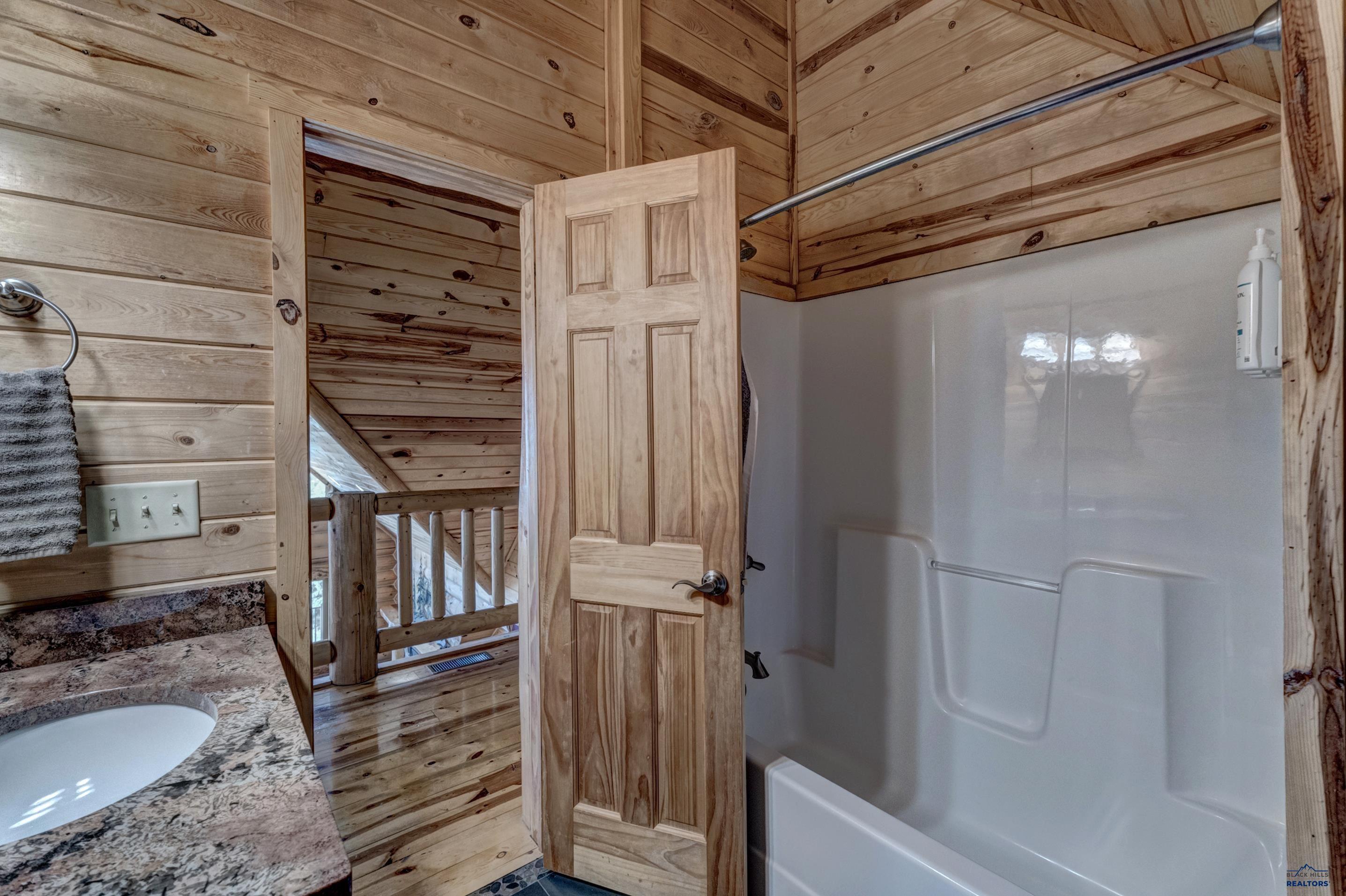 21172 High Ridge Trl Property Photo 23