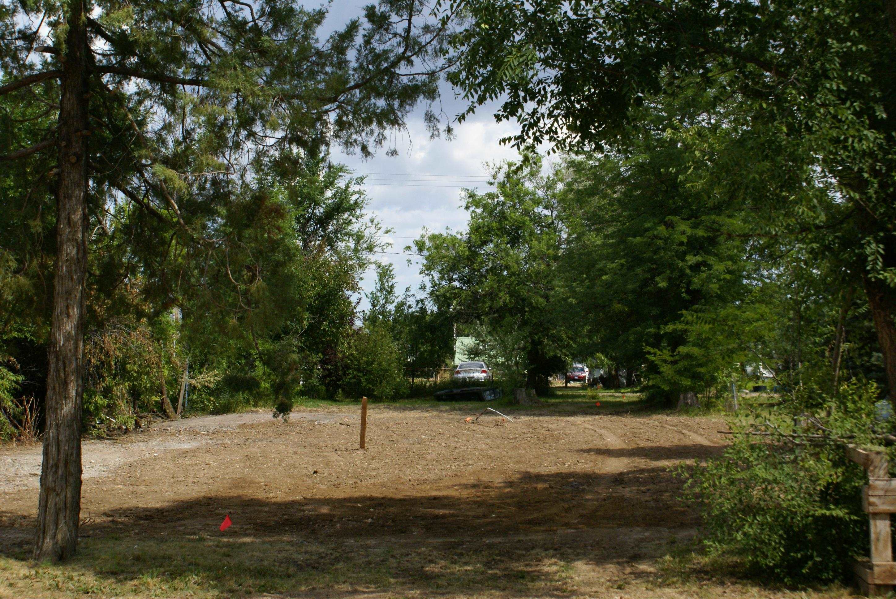 214 6th Street Property Photo 3