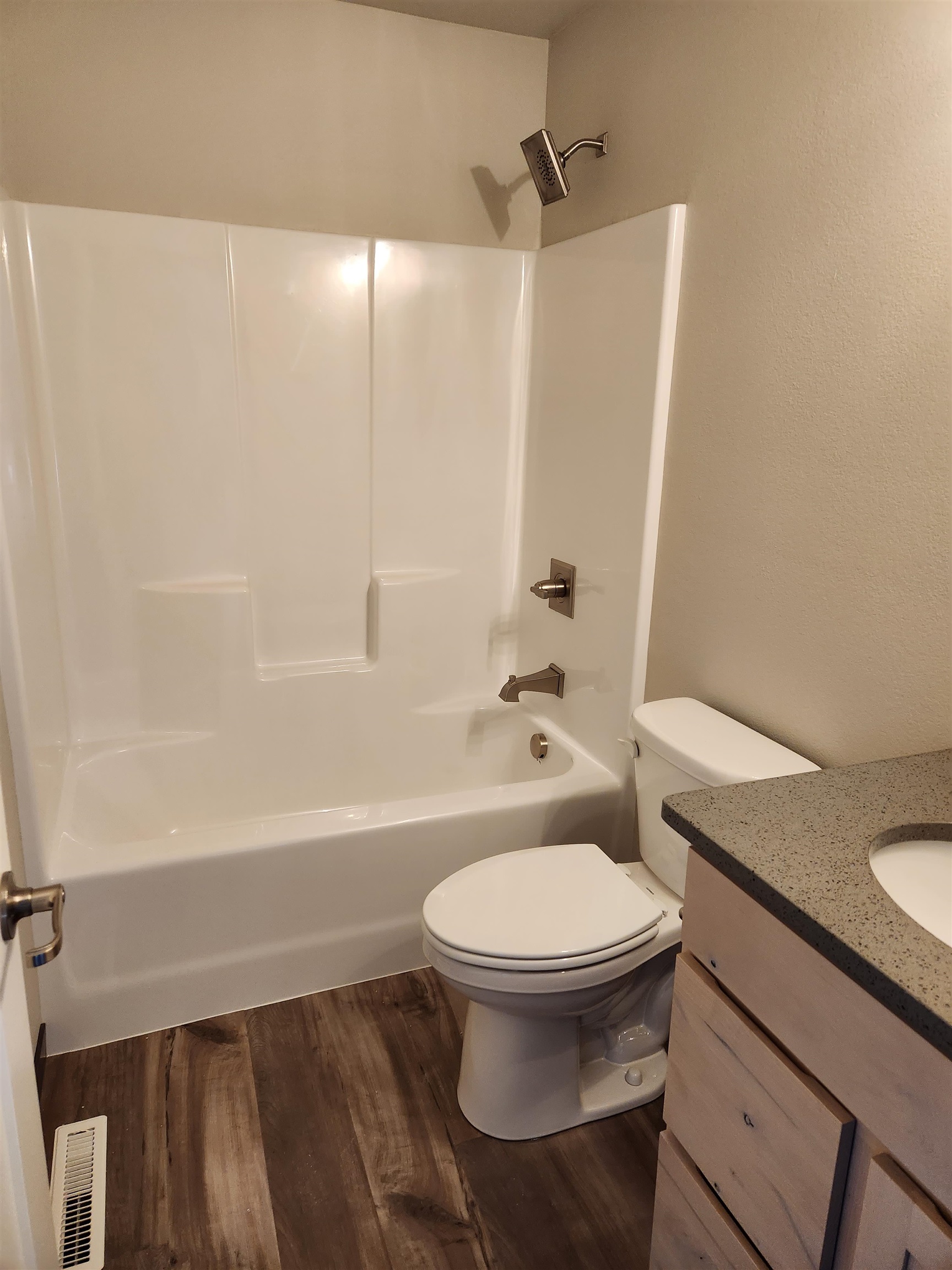 3215 Jessup Lane Property Photo 11
