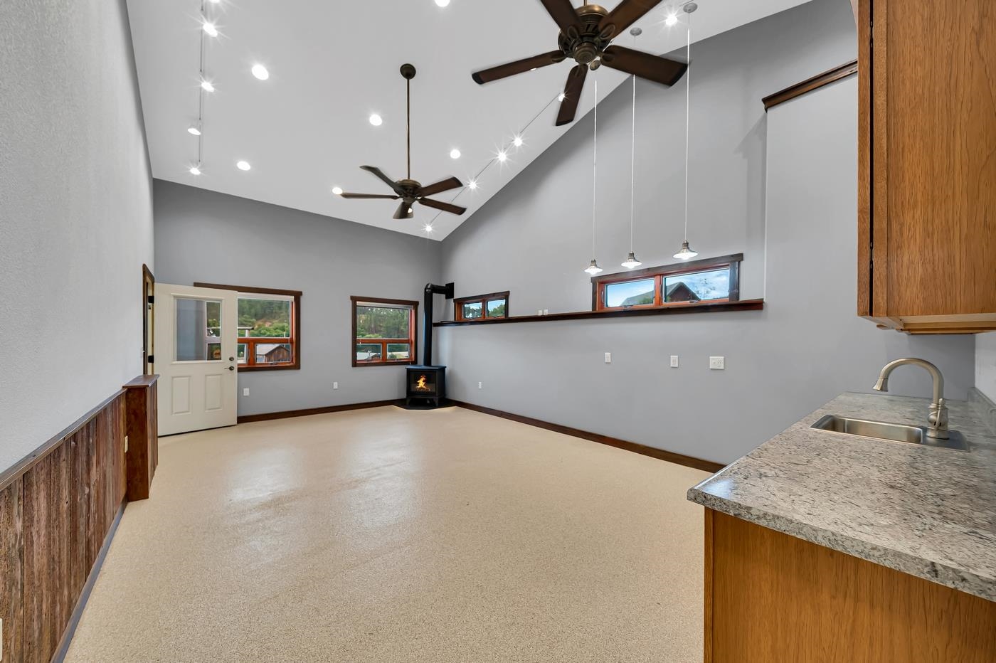 13639 Highway 40 Property Photo 28