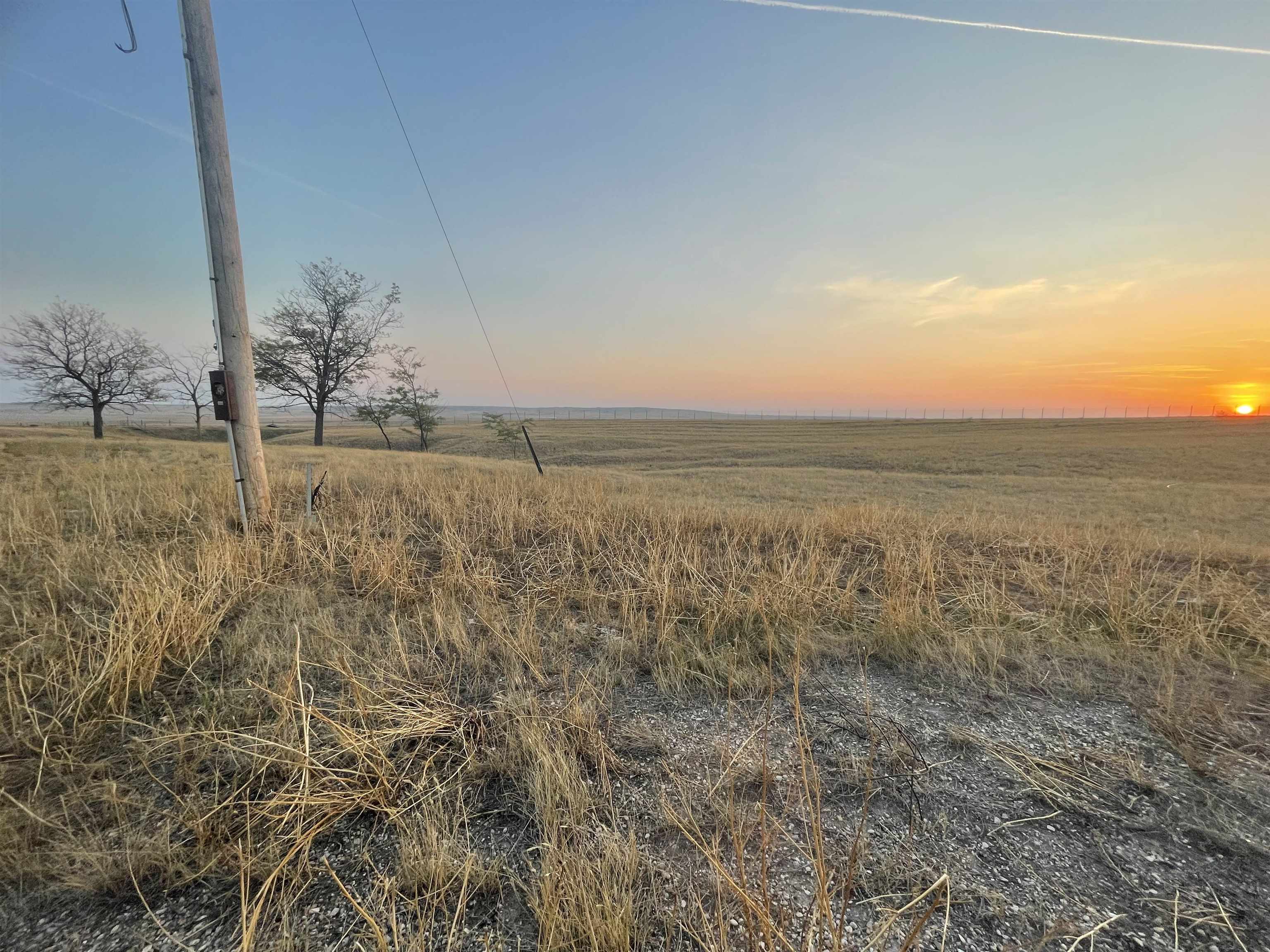 10933 Harney Rd Property Photo 8