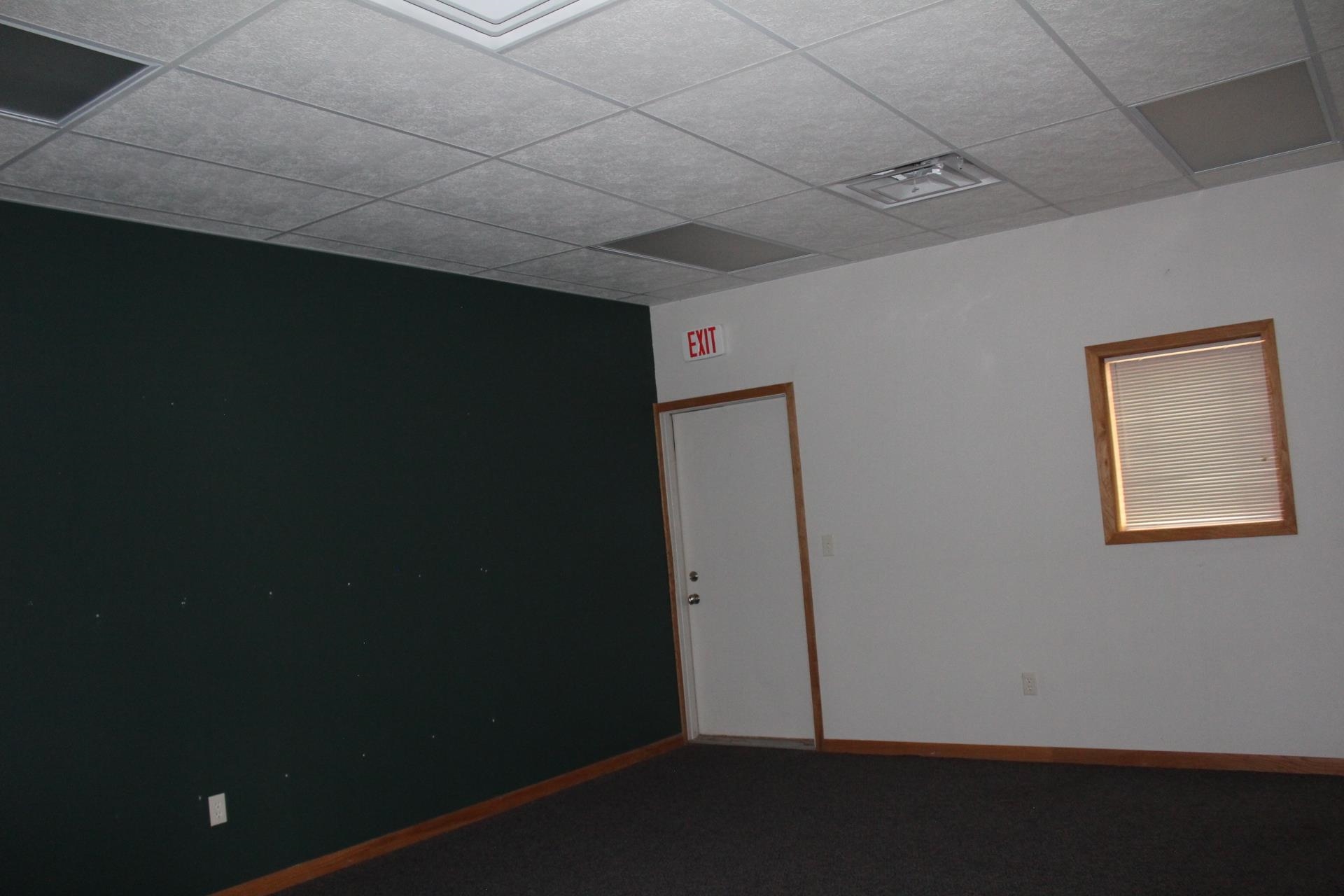 2013 W Main Street Property Photo 23