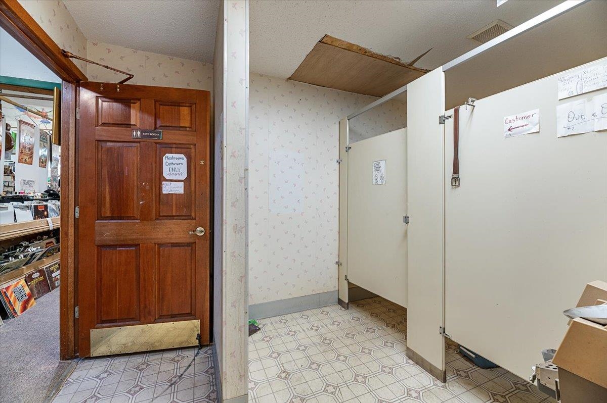 409 Cliff Street Property Photo 26