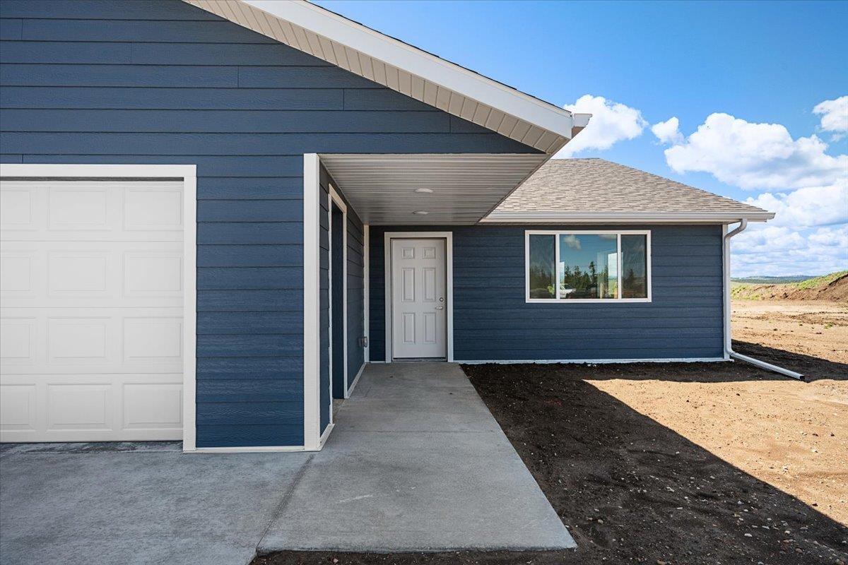 10885 Eagle Court Property Photo 2