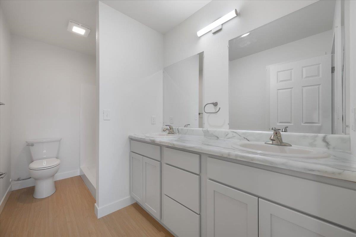 10885 Eagle Court Property Photo 7