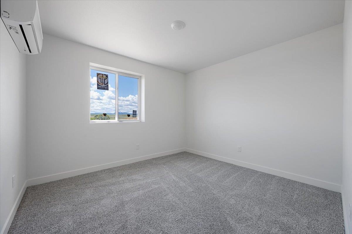 10885 Eagle Court Property Photo 12
