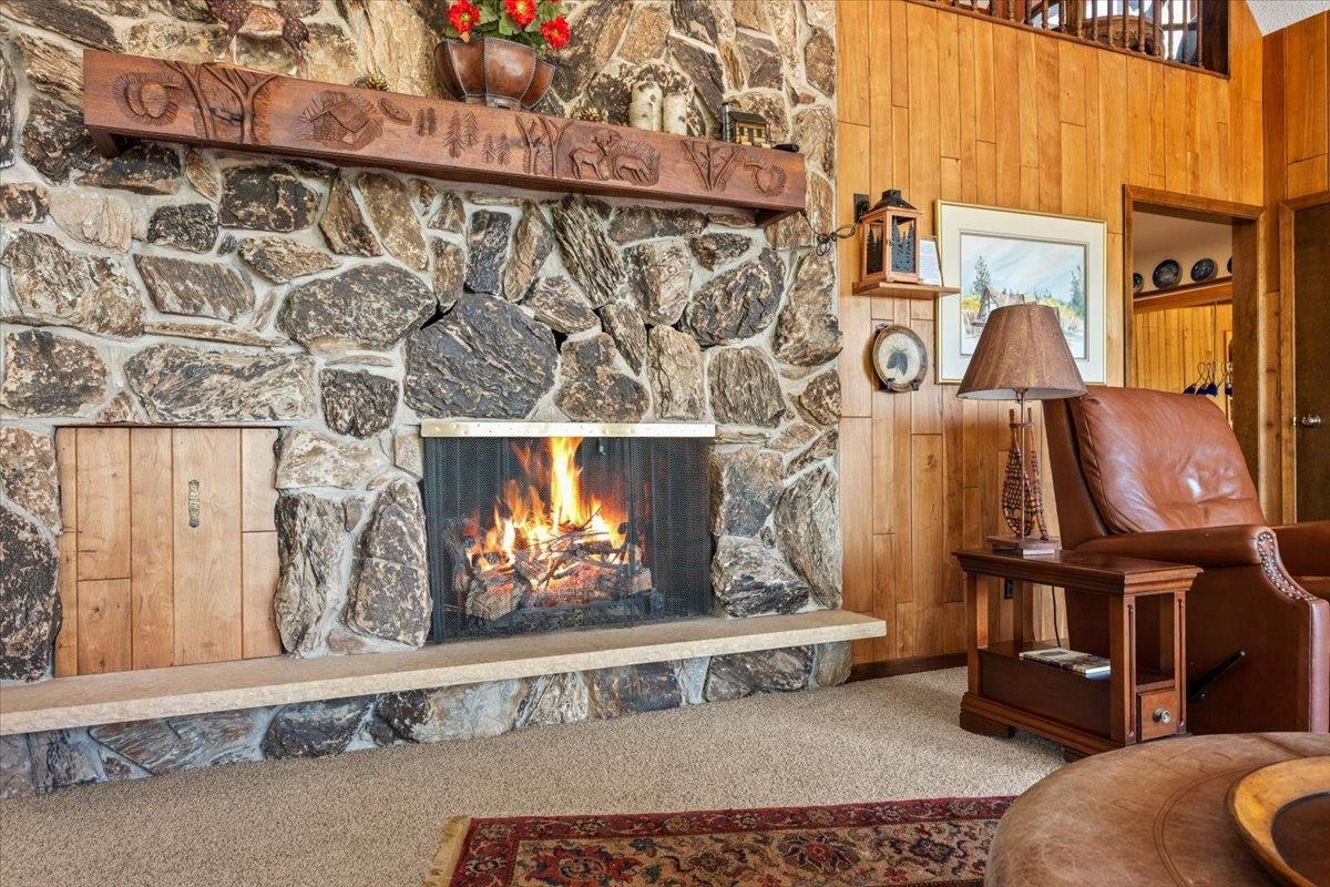 21179 Last Chance Trail Property Photo 8