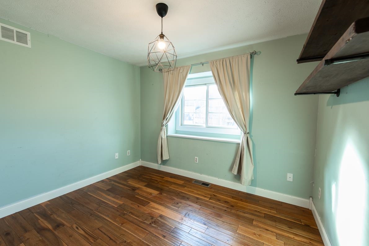 2413 N 2nd Street Property Photo 9