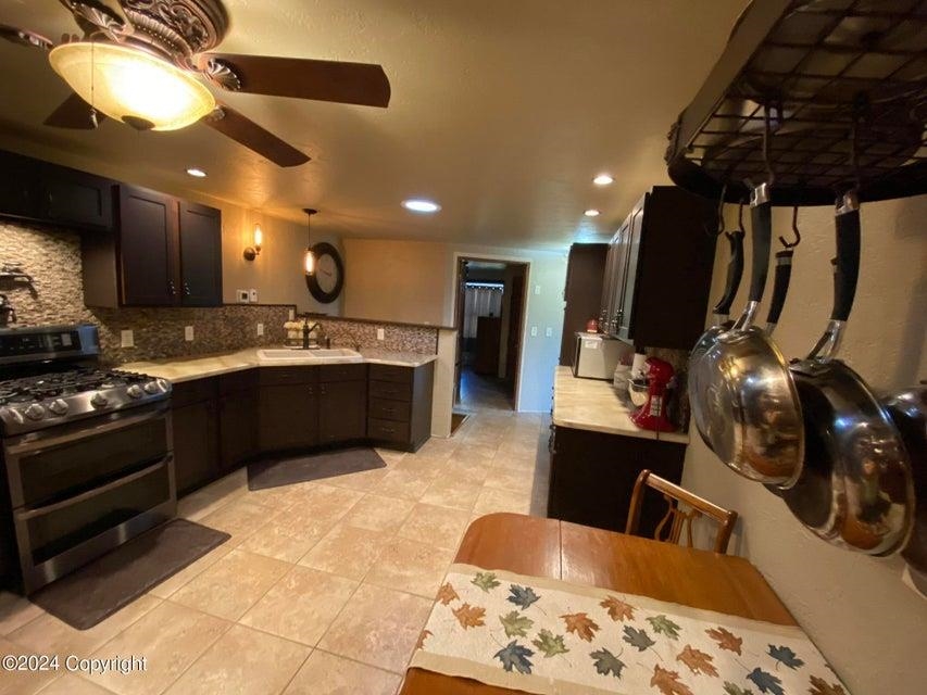183 Crooked Pine Trl Property Photo 5