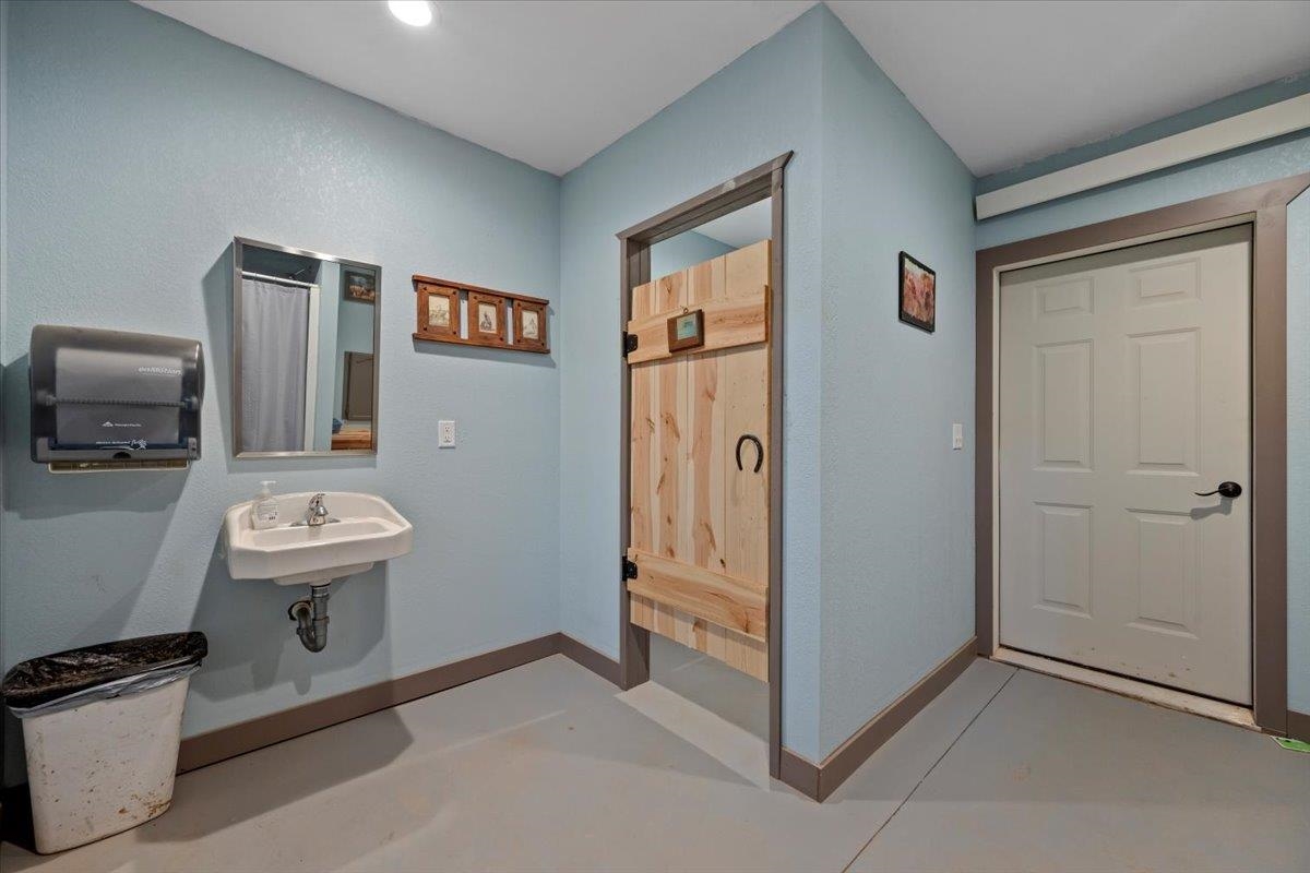 Tbd Legacy Place Property Photo 9