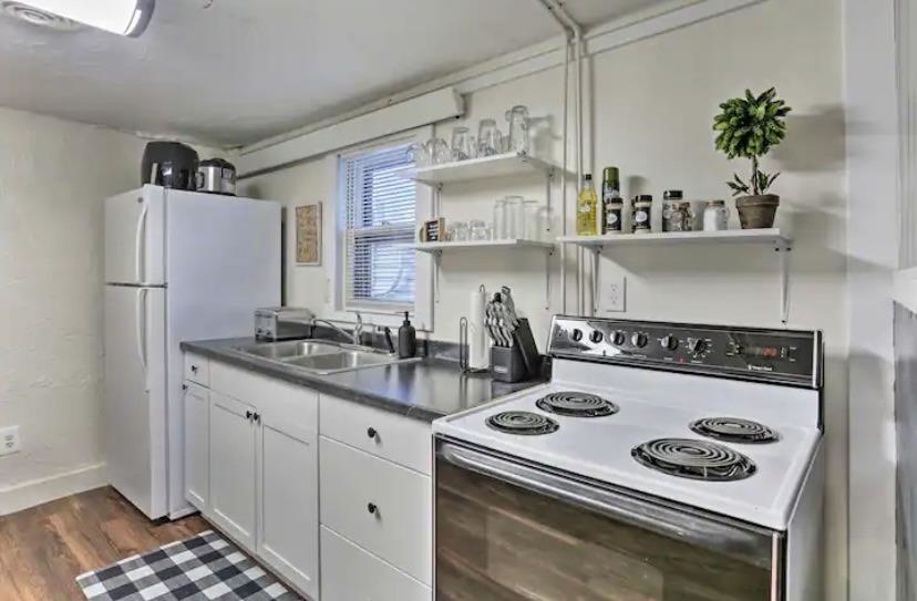 632 Prospect Avenue Property Photo 3