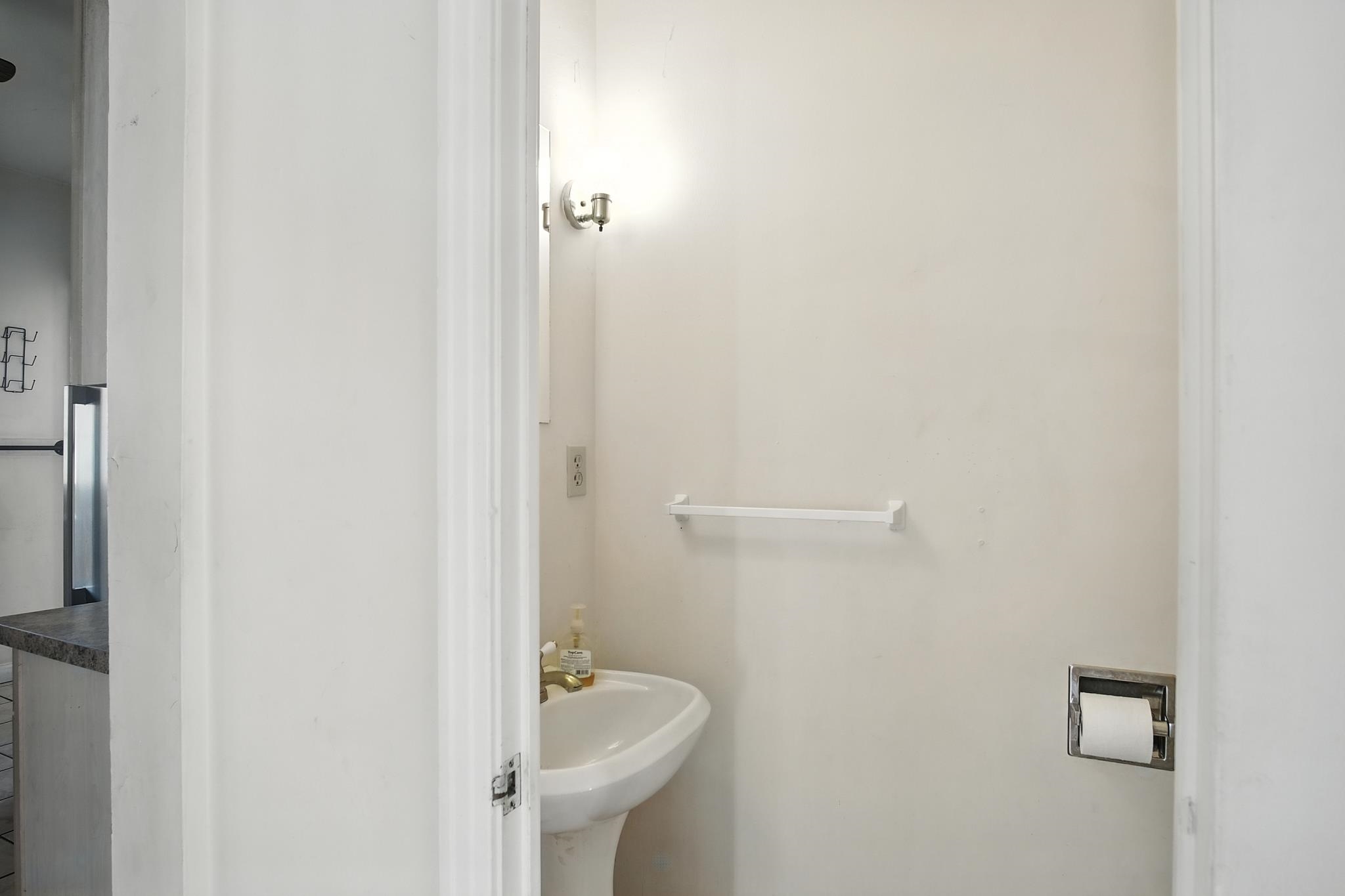 346 N 17th Street Property Photo 8