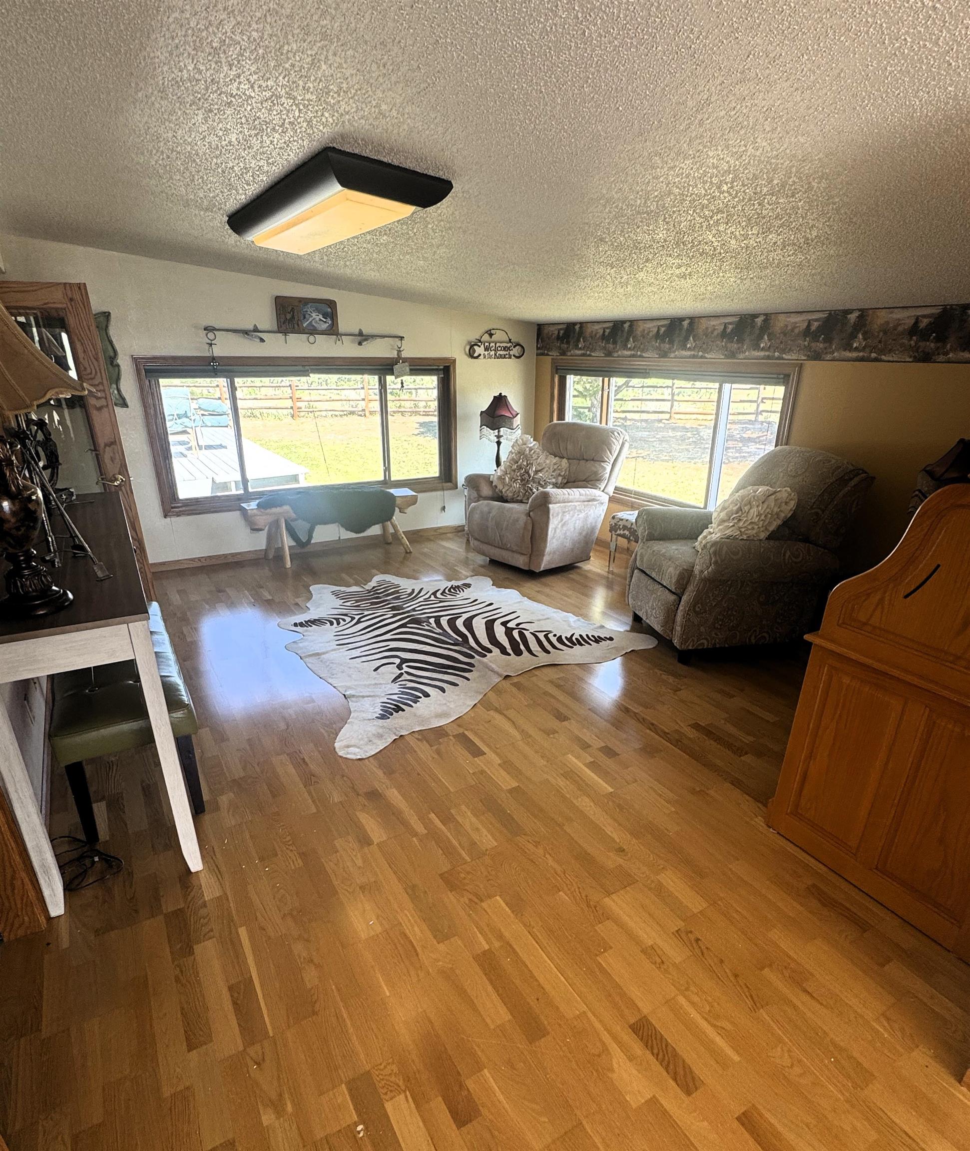 20730 Hwy 44 Property Photo 17