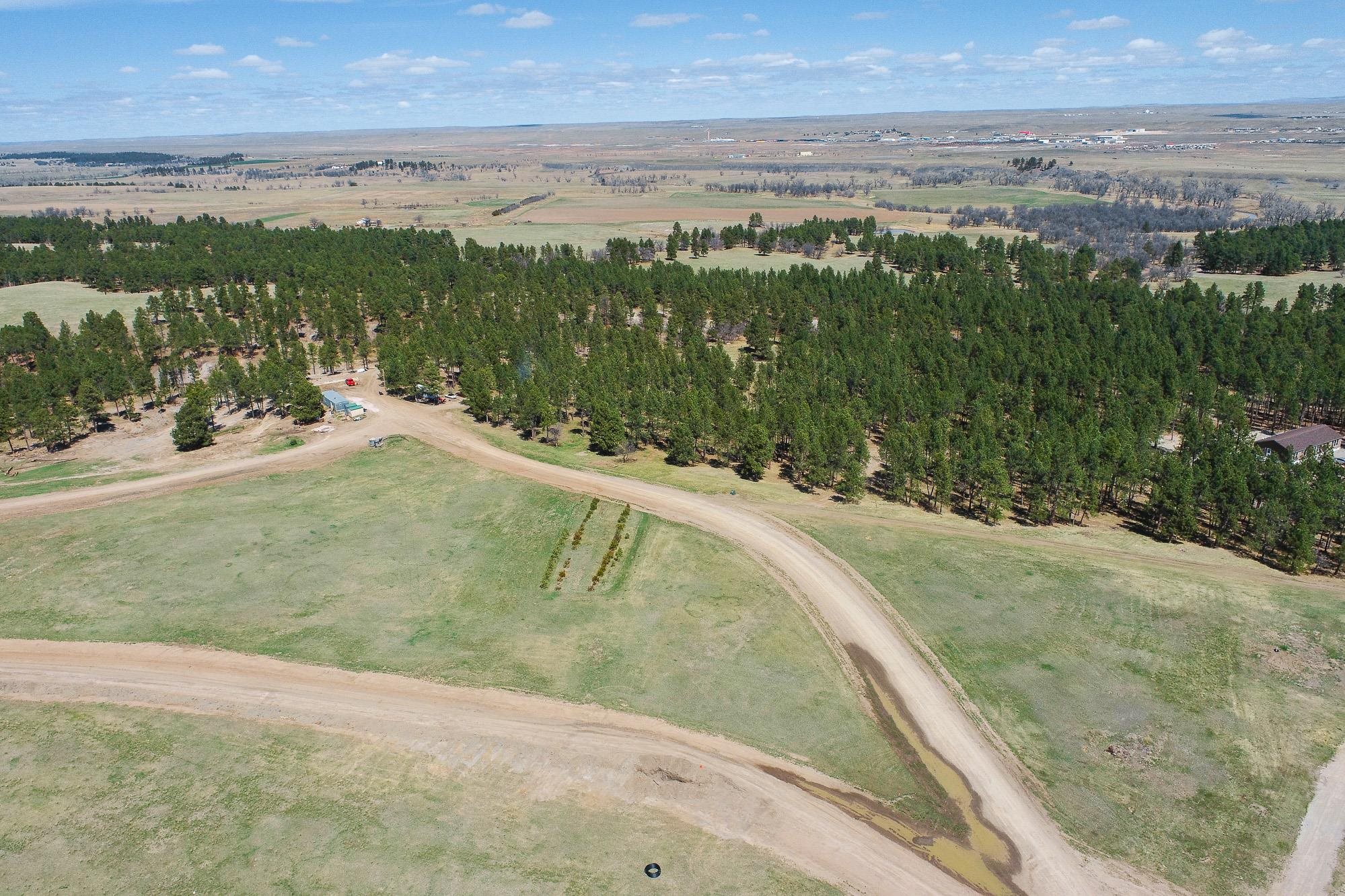 Lot R Property Photo 3