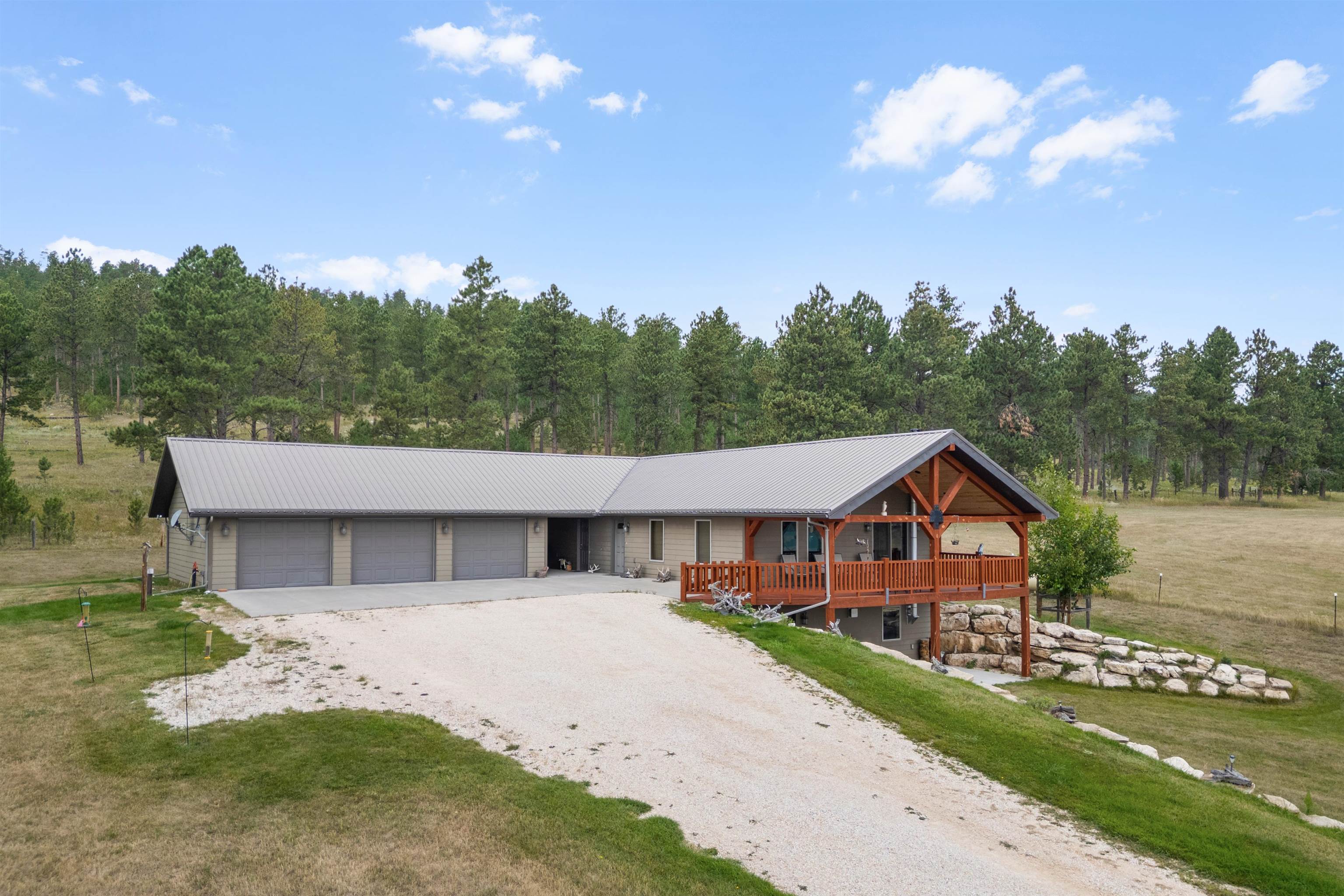 11585 War Bonnet Road Property Photo 2
